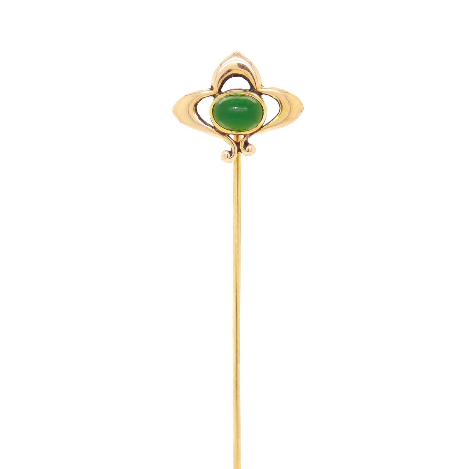 Antique Art Nouveau 14K Gold & Jade Green Glass Stickpin In Good Condition For Sale In Philadelphia, PA