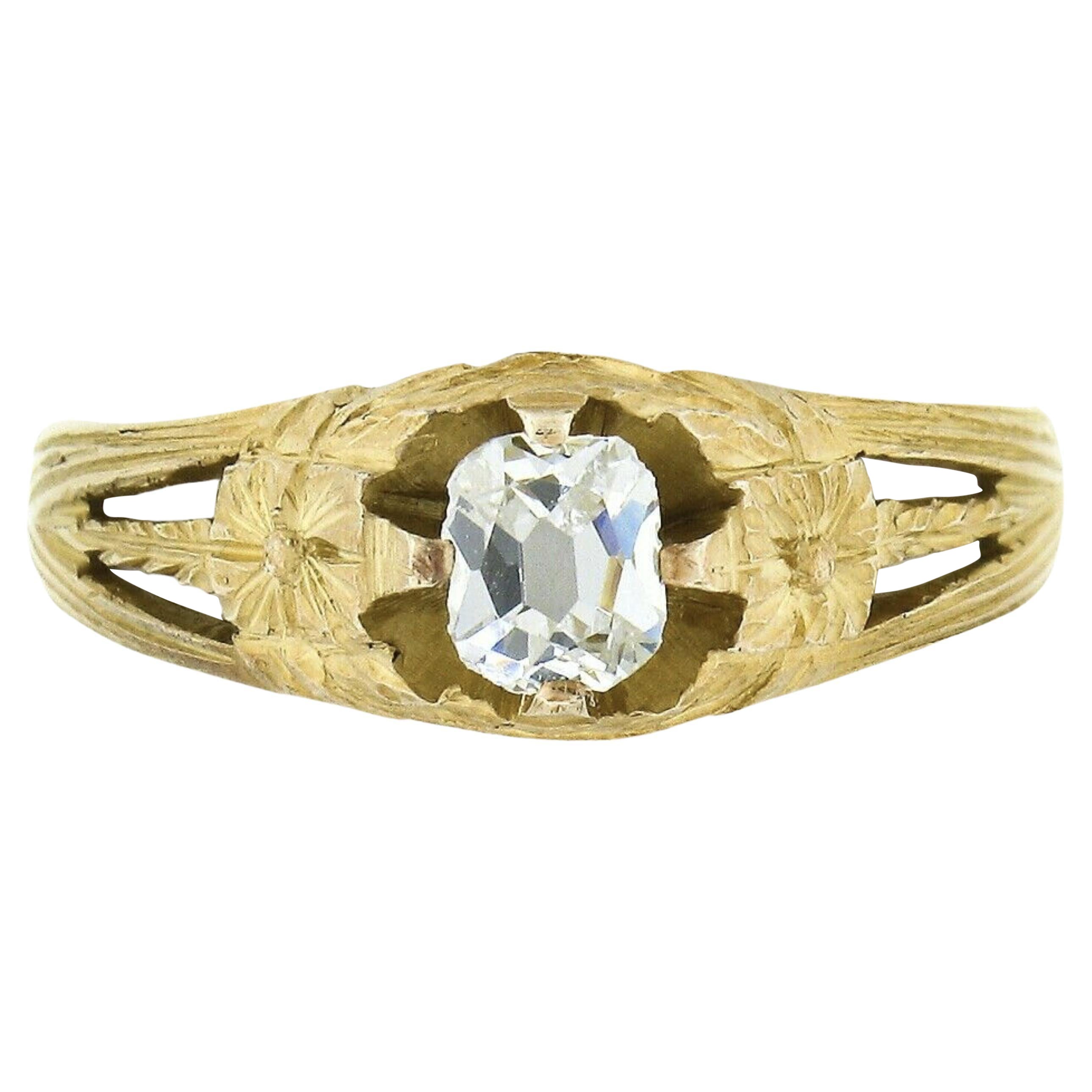 Anillo de compromiso antiguo de estilo Art Nouveau, de oro de 14k, con un diamante de talla «Old Mine» y grabado a mano en venta