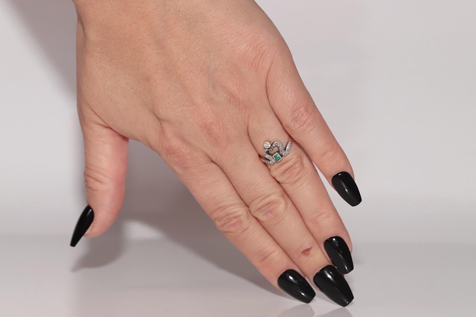 Anello antico Art Nouveau in oro 14k e argento con diamante naturale e smeraldo in vendita 8