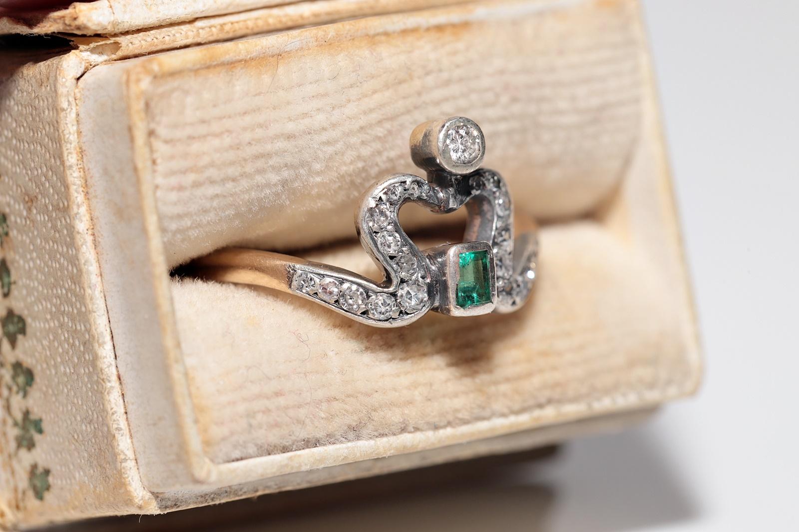 Taglio brillante Anello antico Art Nouveau in oro 14k e argento con diamante naturale e smeraldo in vendita