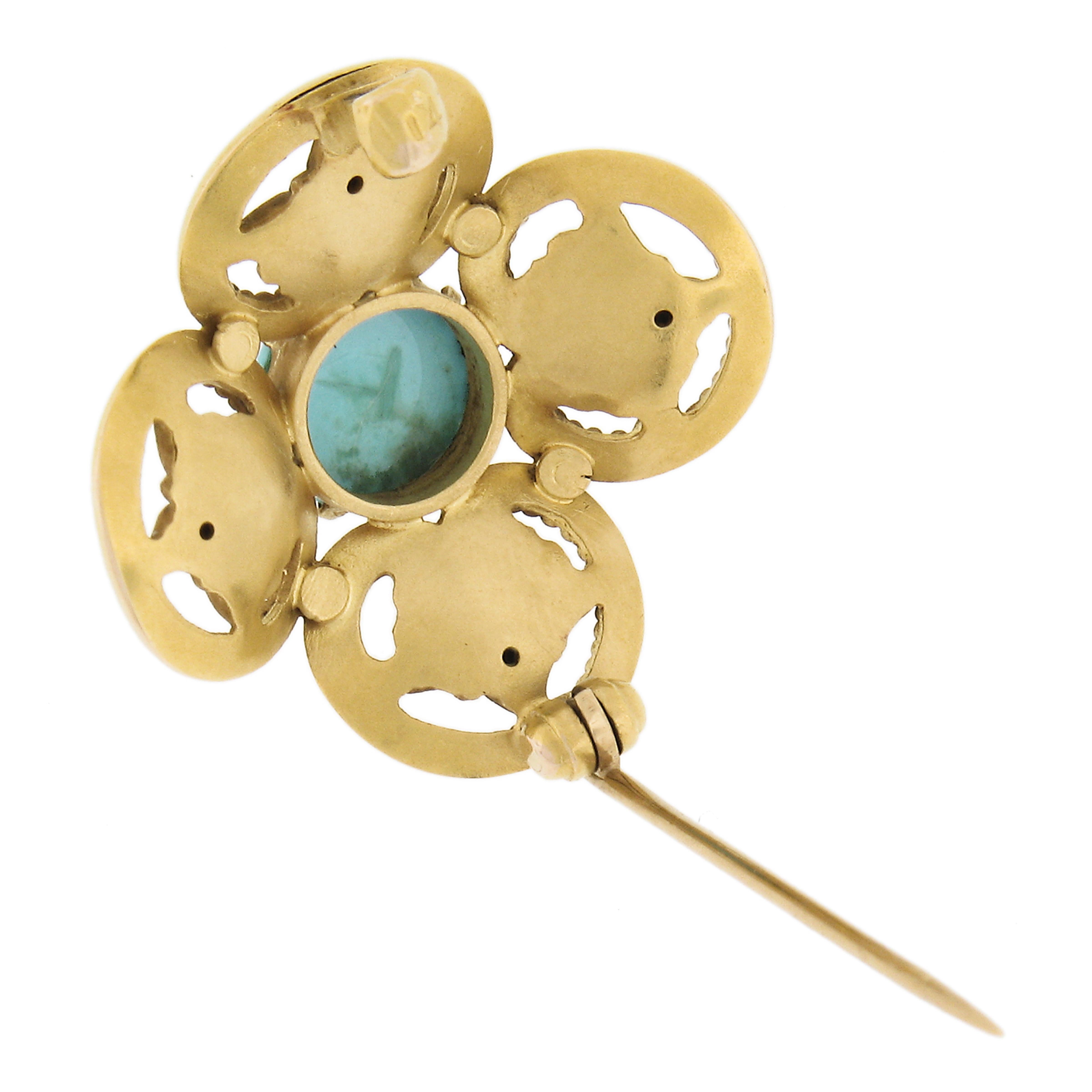 Antique Art Nouveau 14k Yellow Gold 8mm Turquoise Detailed Flower Pin Brooch In Excellent Condition For Sale In Montclair, NJ