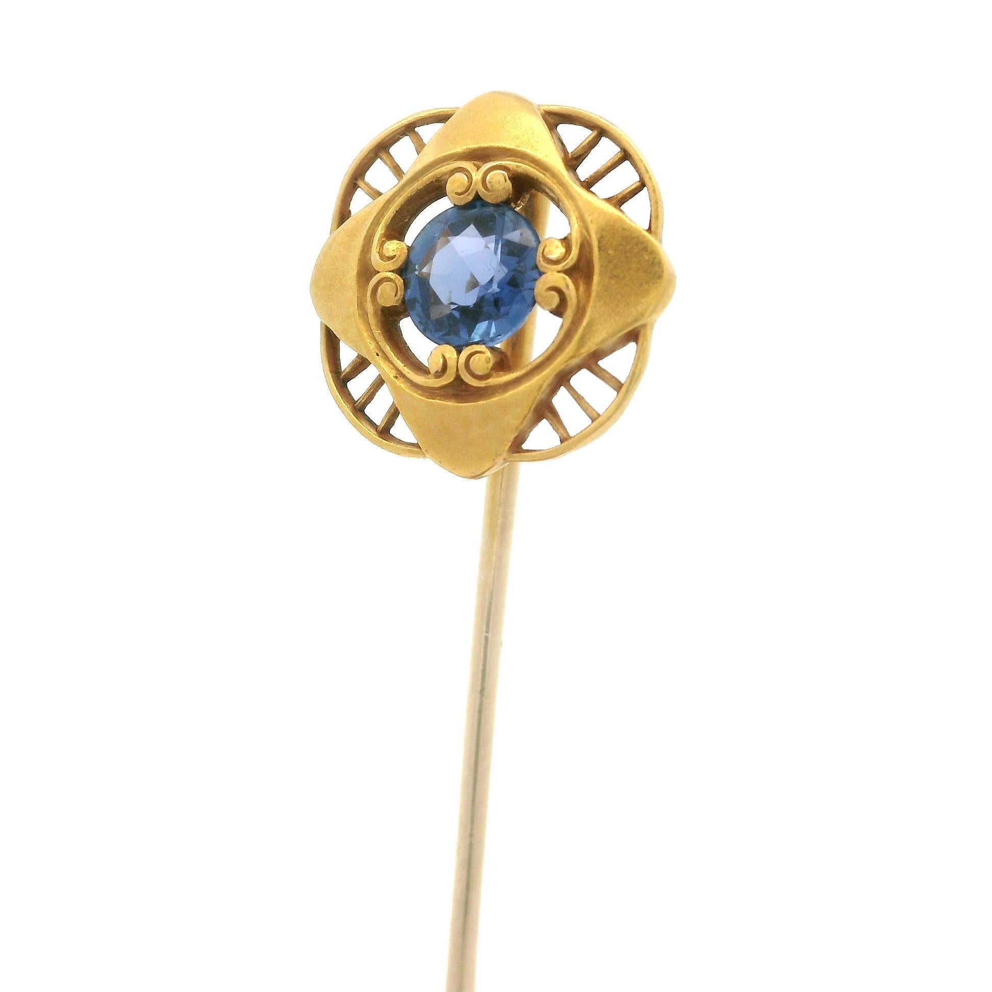 Antique Art Nouveau 14k Yellow Gold GIA 0.65ct Montana Sapphire Stick Pin For Sale 2