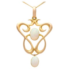 Antique Art Nouveau 1.50Ct White Opal and 15k Yellow Gold Pendant Circa 1900