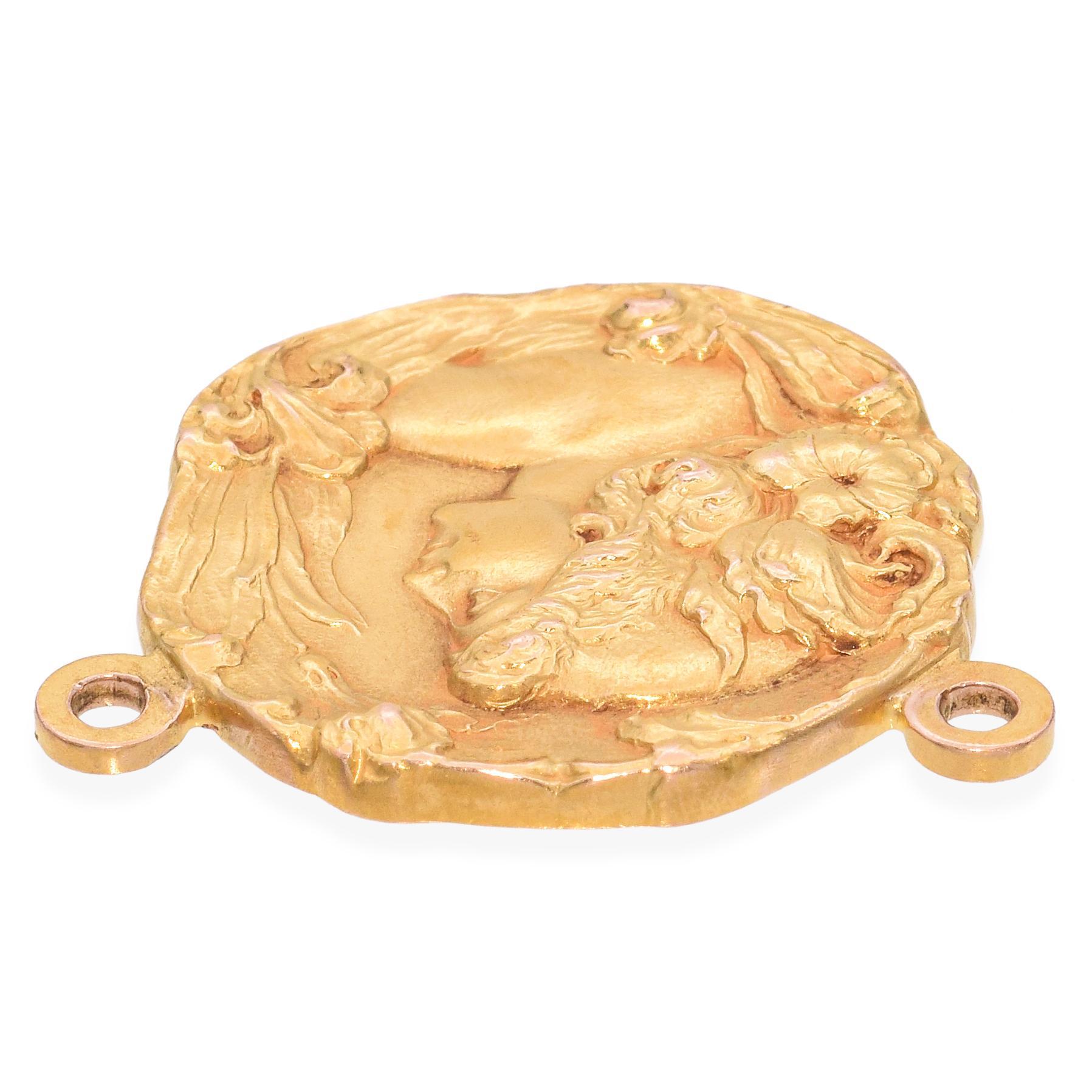 Antique Art Nouveau 15k Yellow Gold Nymph Medallion Pendant For Sale 1