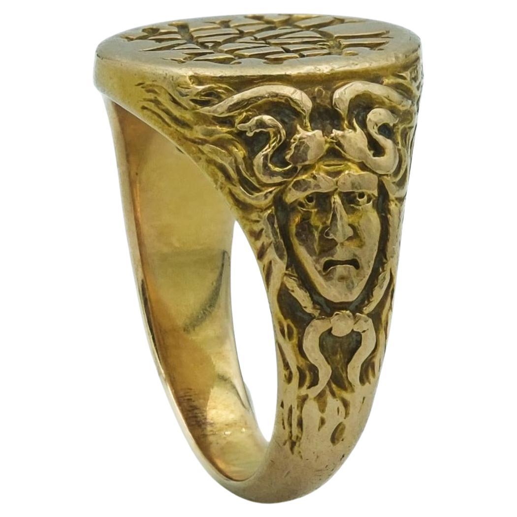 Antique Art Nouveau 16 Karat Yellow Gold Medusa Figural Signet Ring For Sale