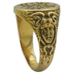 Antique Art Nouveau 16 Karat Yellow Gold Medusa Figural Signet Ring