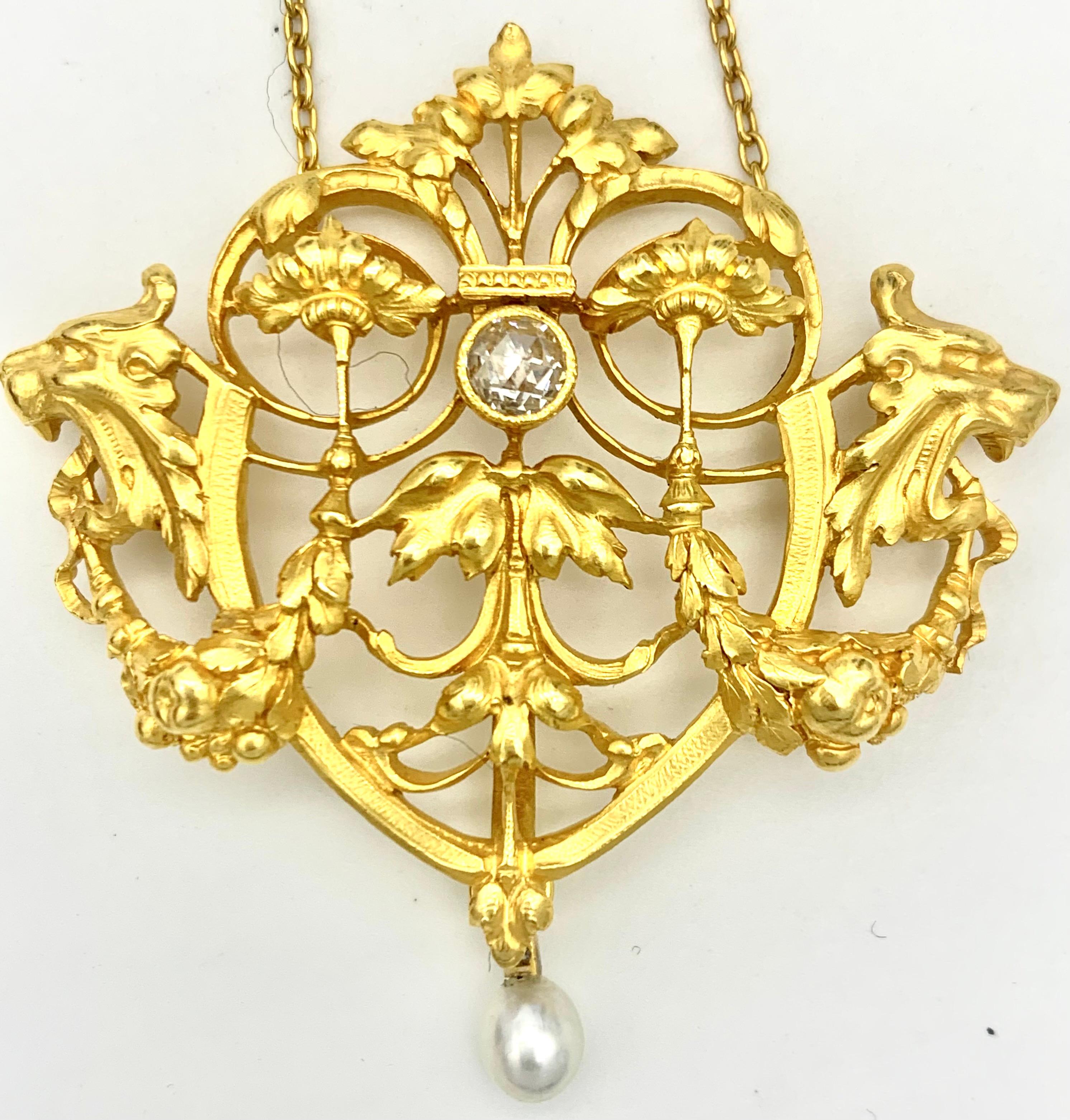 Antique Art Nouveau 18k Gold Diamond Pendant Necklace Lion Poppy Oriemtal Pearls In Good Condition For Sale In Munich, Bavaria