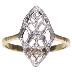 Antique Art Nouveau 18 Karat Gold Diamond Ring