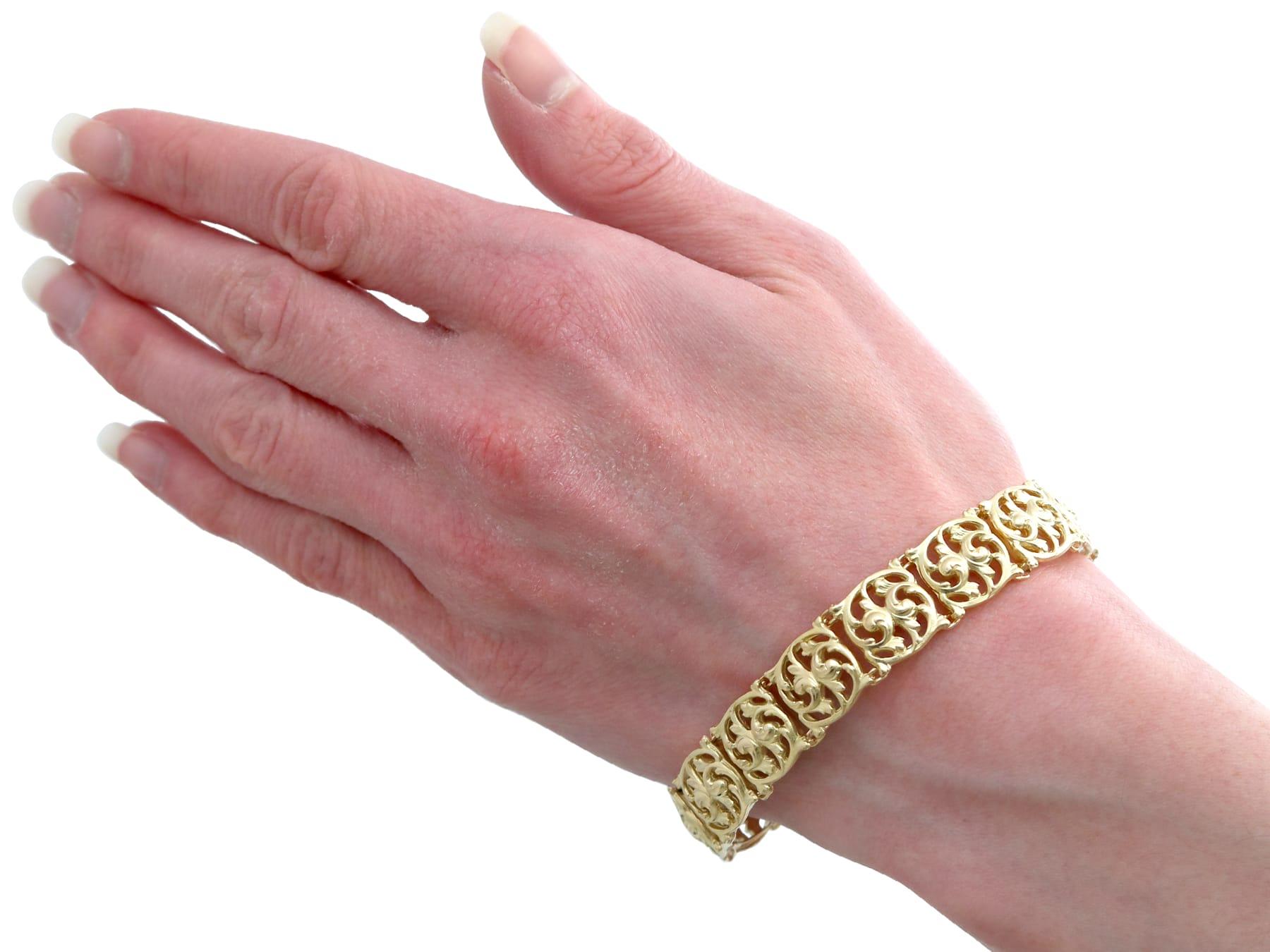 Antikes Jugendstil-Armband aus 18 Karat Gelbgold im Angebot 5