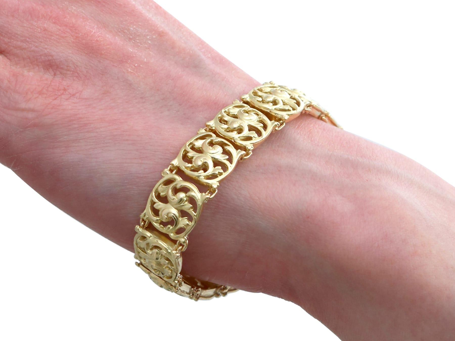 Antikes Jugendstil-Armband aus 18 Karat Gelbgold im Angebot 6