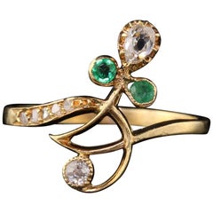 Antique Art Nouveau 18 Karat Yellow Gold Diamond and Emerald Ring