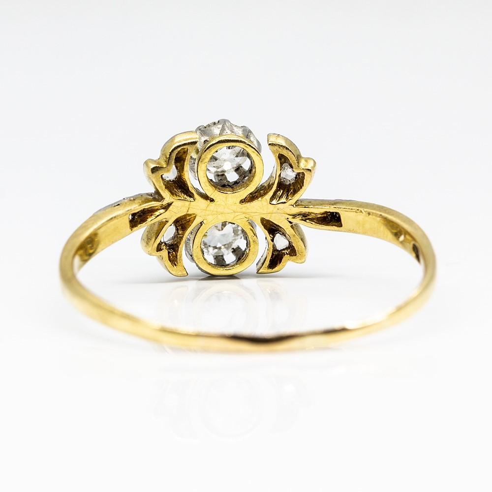 Old Mine Cut Antique Art Nouveau 18 Karat Gold and Platinum Diamonds Ring