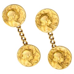 Antique Art Nouveau 18K Gold Carved Cuff Links