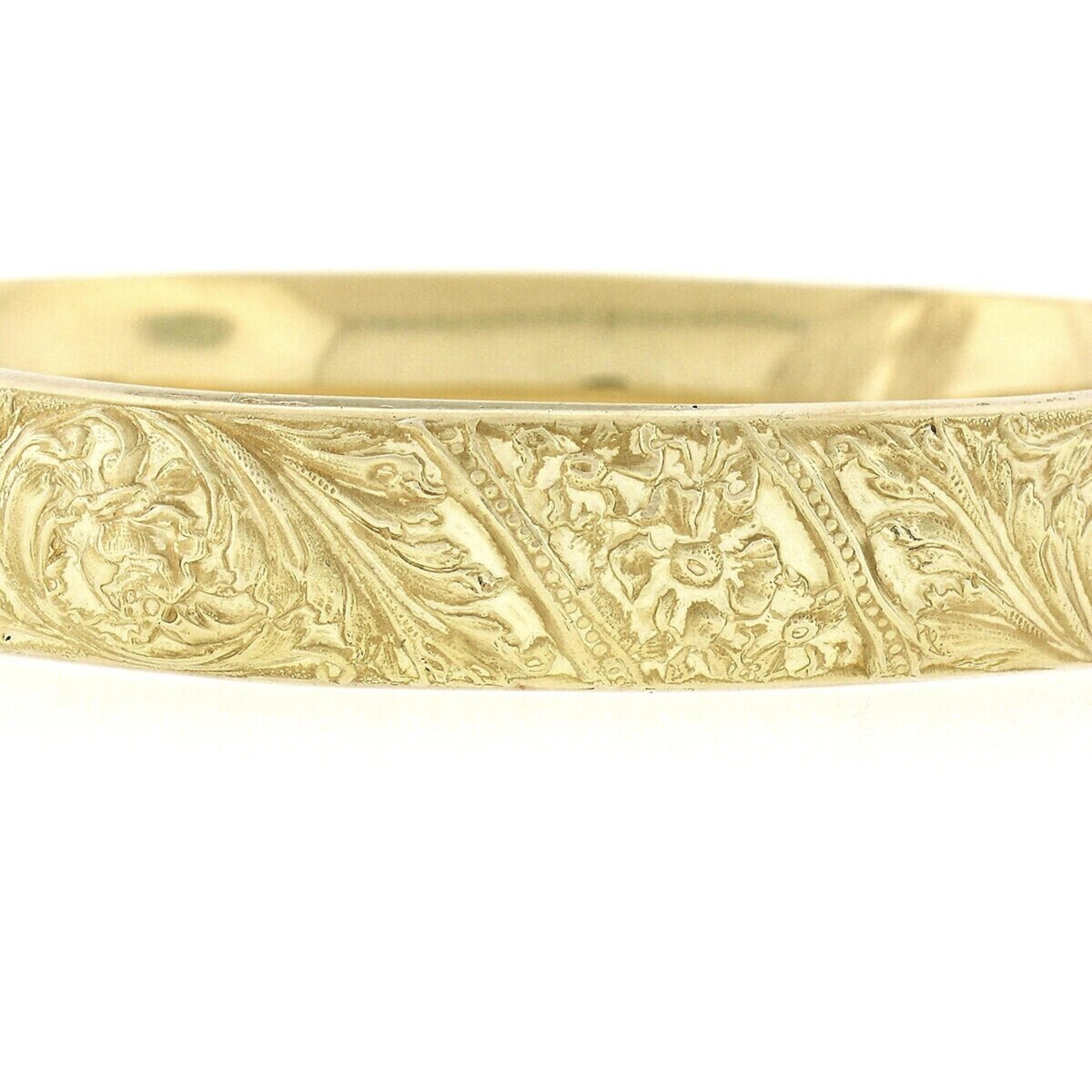 Antiker Art Nouveau 18K Gold Floral Repousse Oval Scharnier Offener Armreif Armband mit Scharnier (Art nouveau)