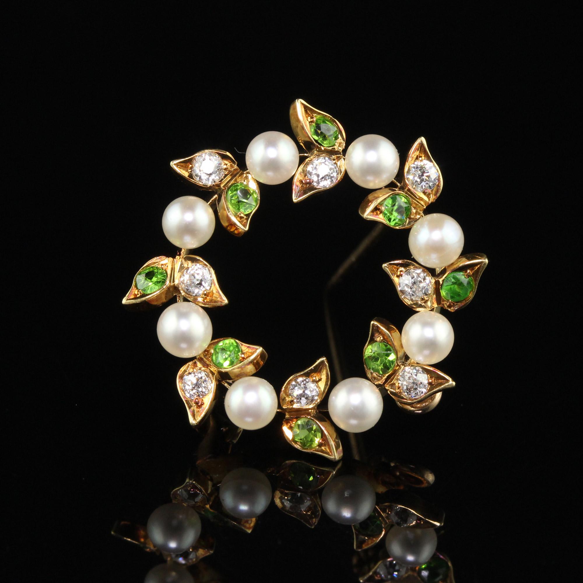 Antique Art Nouveau 18K Yellow Gold Demantoid Garnet Diamond and Pearl Pin Penda In Good Condition For Sale In Great Neck, NY