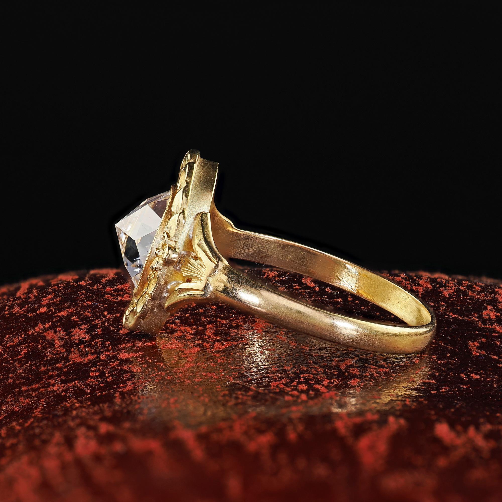 Bague de fiançailles ancienne en or jaune 18K avec diamant taillé en rose - GIA Bon état - En vente à Great Neck, NY