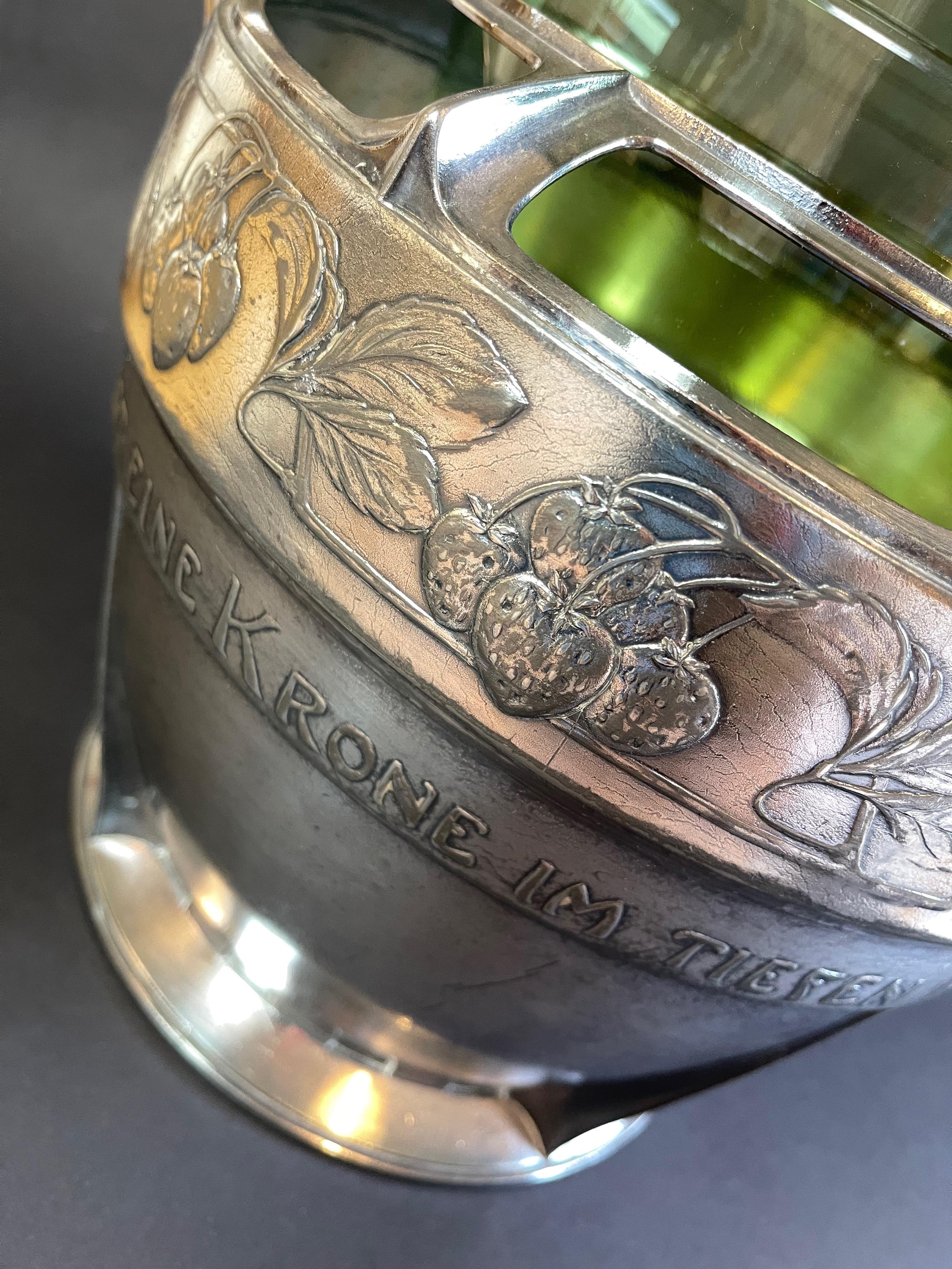 Antiguo Art Nouveau 1910s Ponchera o Champaign Cooler, Rhine Valleys Chateau 6