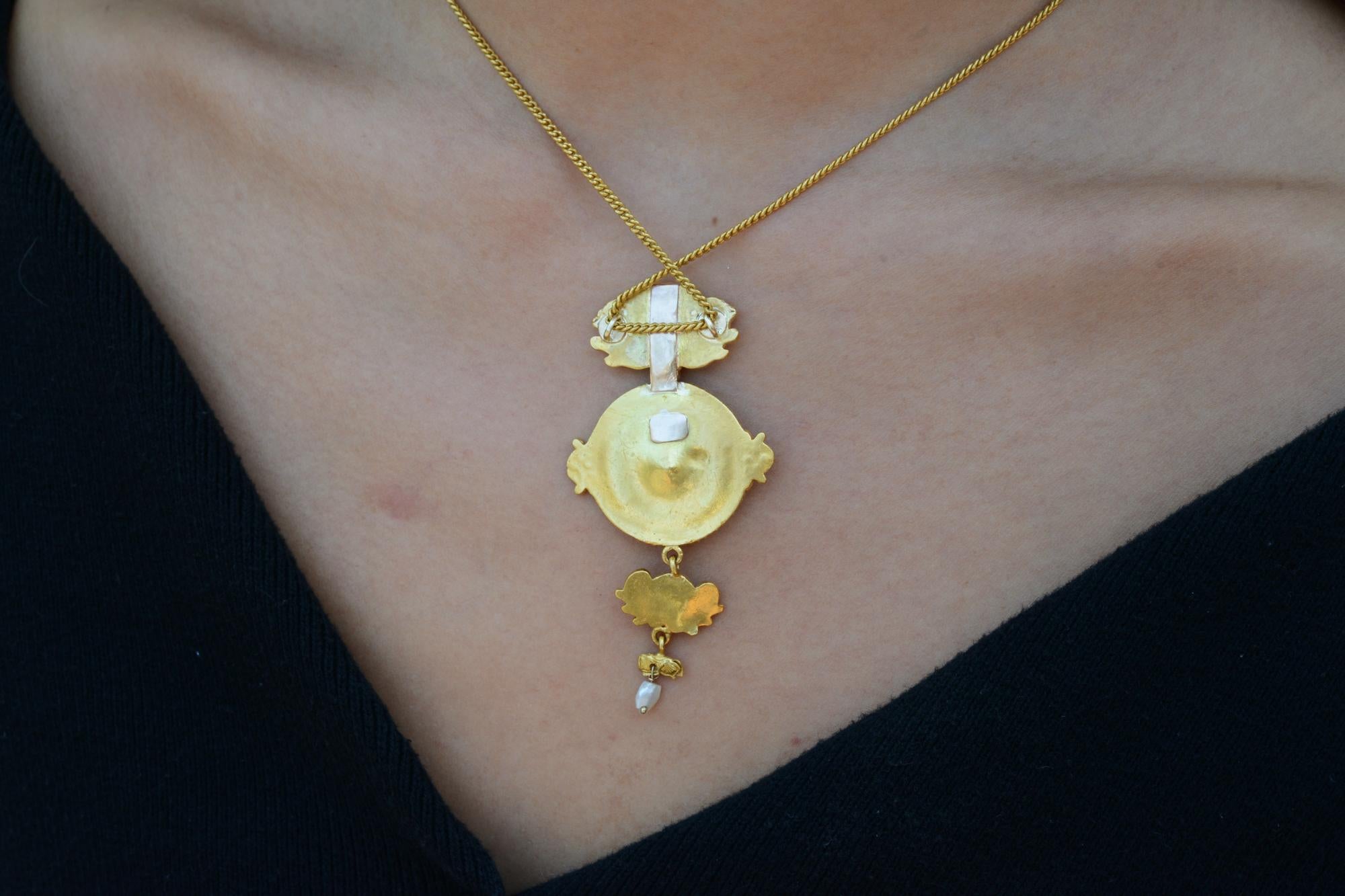 Women's or Men's Antique Art Nouveau 24K Gold Natural Jadeite Necklace