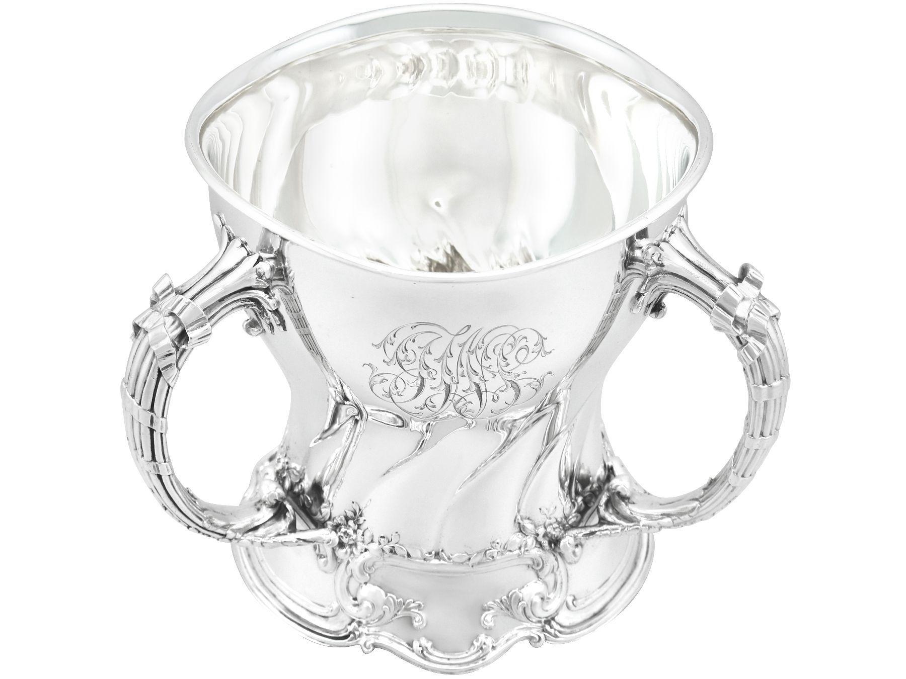 Antique Art Nouveau American Sterling Silver Tyg Presentation / Champagne Cup In Excellent Condition For Sale In Jesmond, Newcastle Upon Tyne