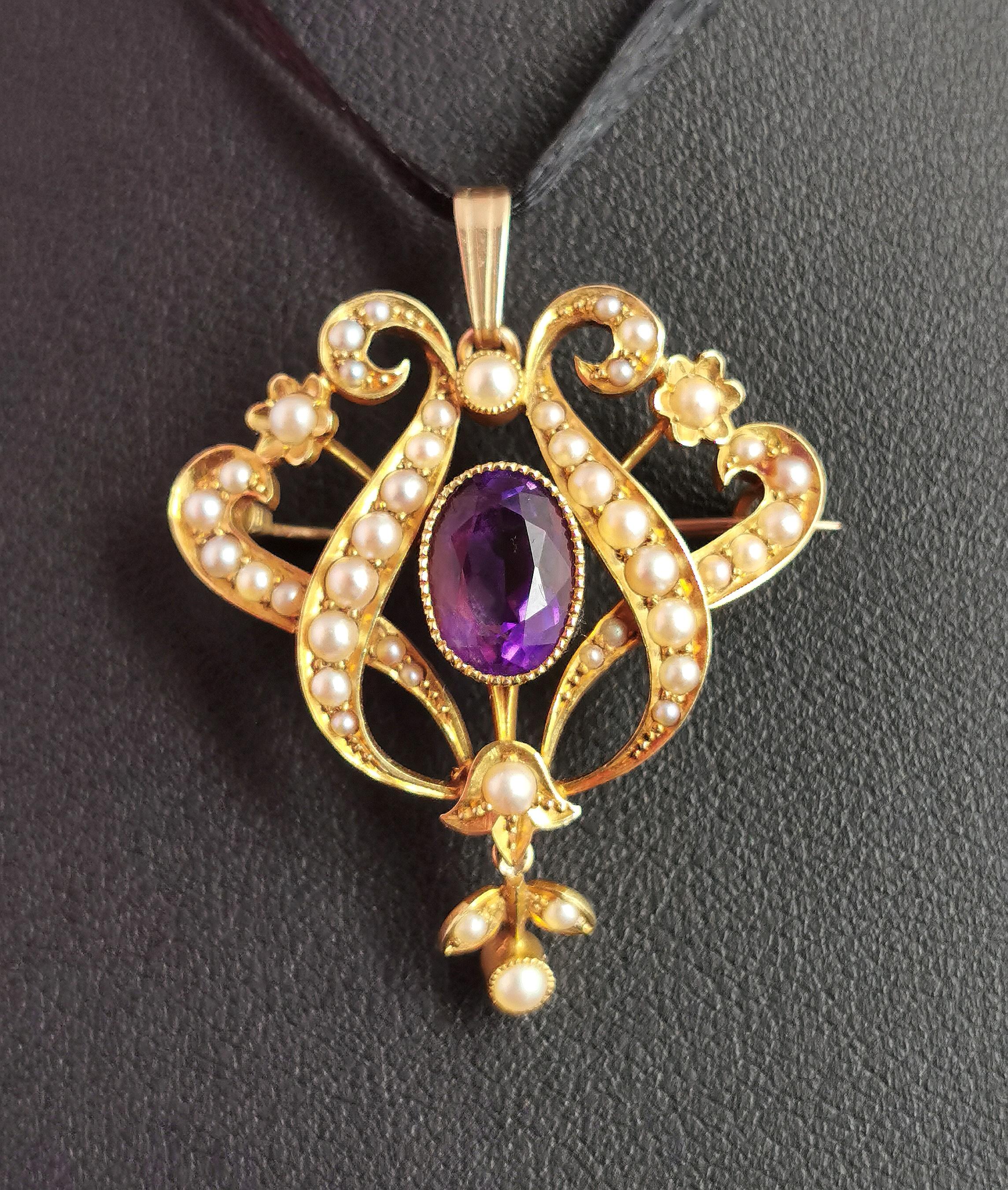 Antique Art Nouveau Amethyst and Pearl Pendant Brooch, 15kt Yellow Gold 3