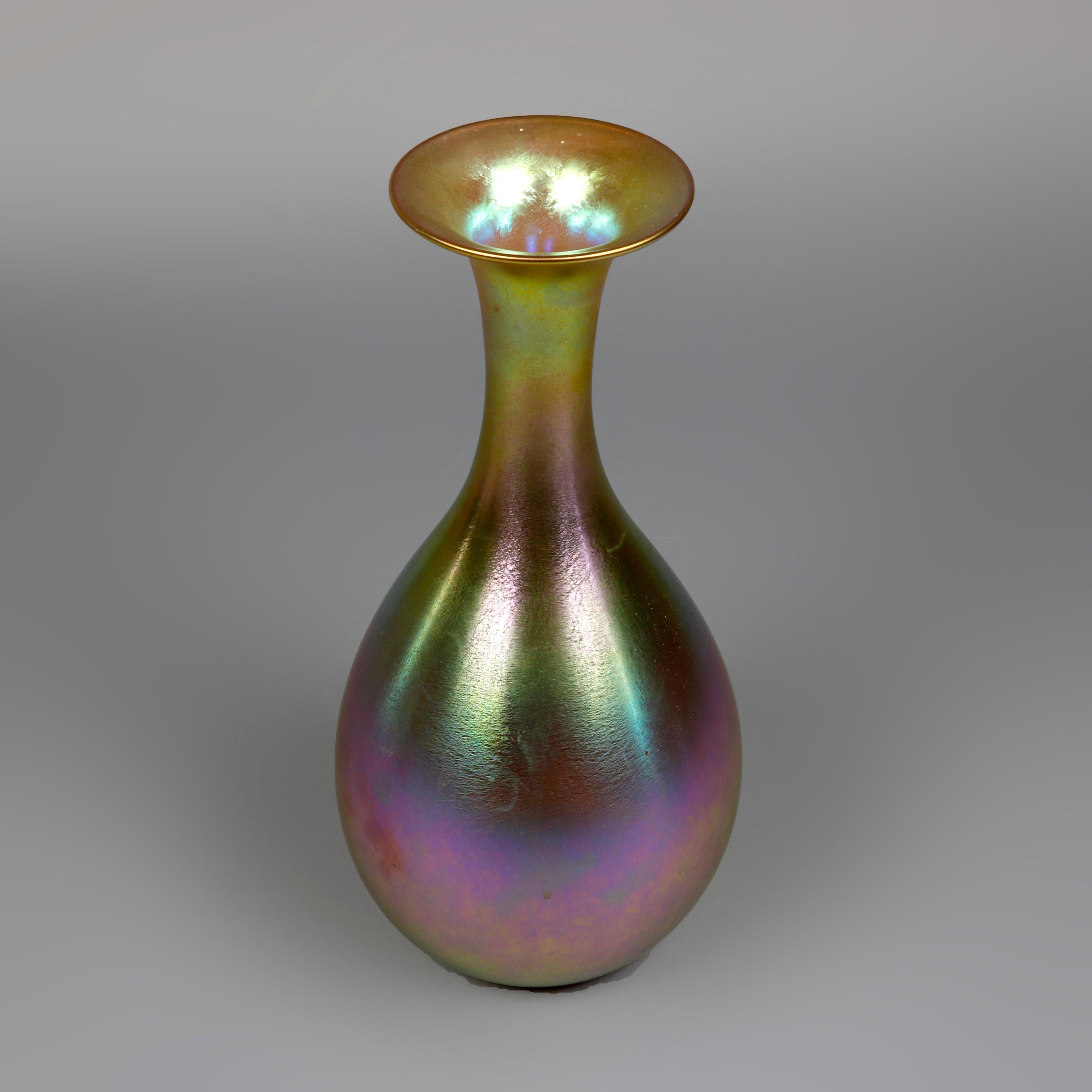 Oversized Antique Art Nouveau Aurene Art Glass Vase, Signed Quezal, c1900 In Good Condition In Big Flats, NY