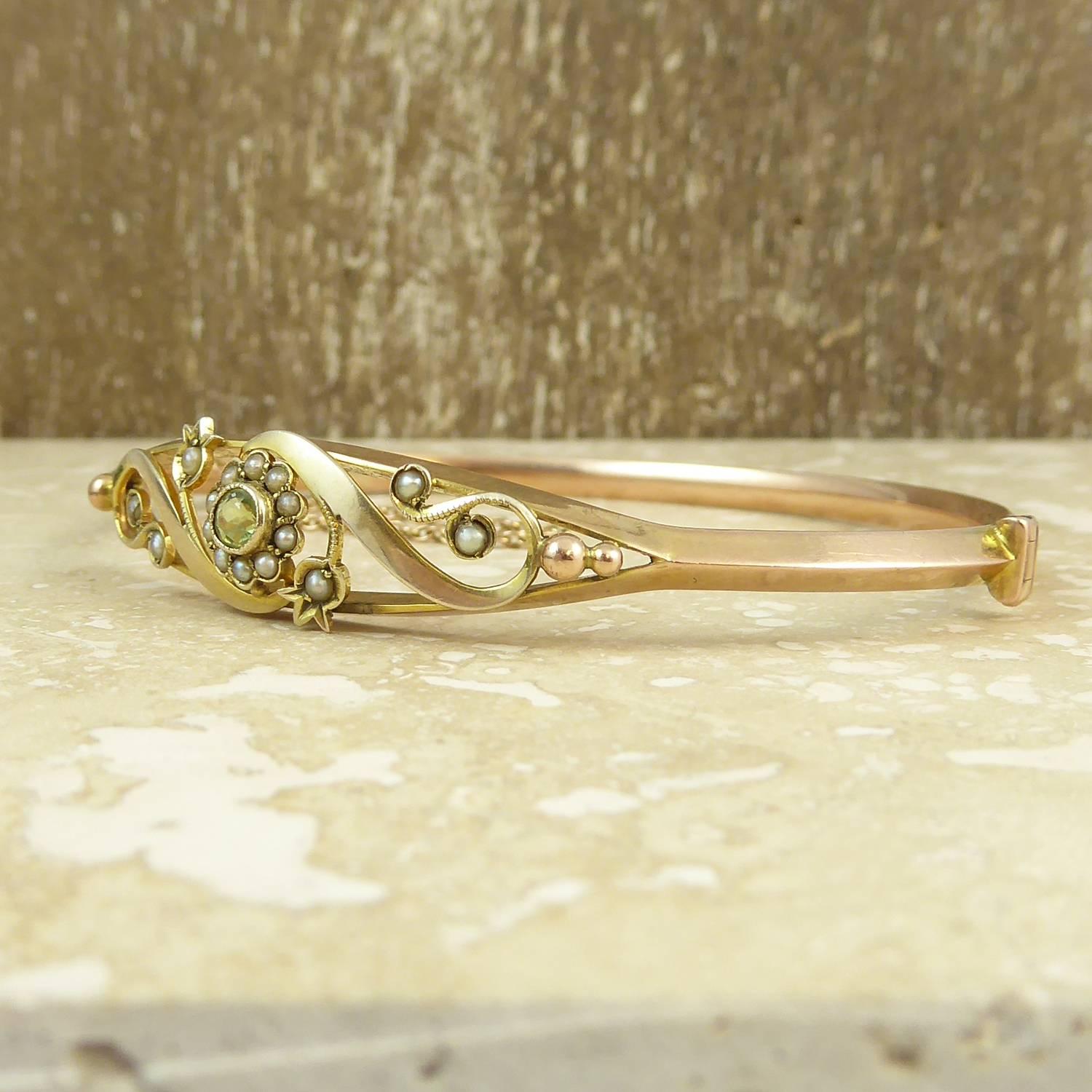 Round Cut Antique Art Nouveau Bangle, Peridot and Pearl, Yellow Gold, Hallmarked 1911