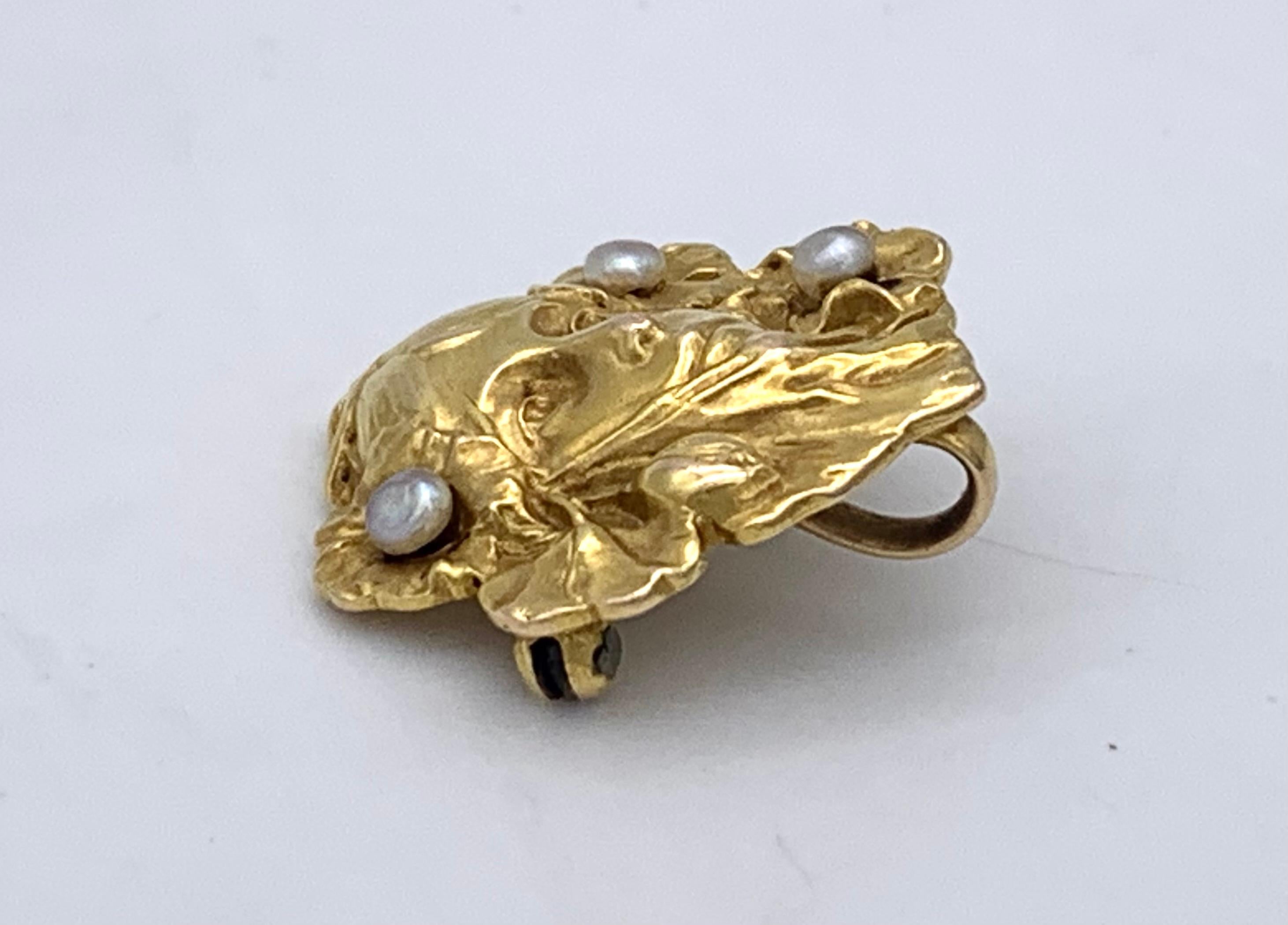 Bead Antique Art Nouveau Beauty Art Nouveau Brooch 14 Karat Gold Pendant Pearls For Sale