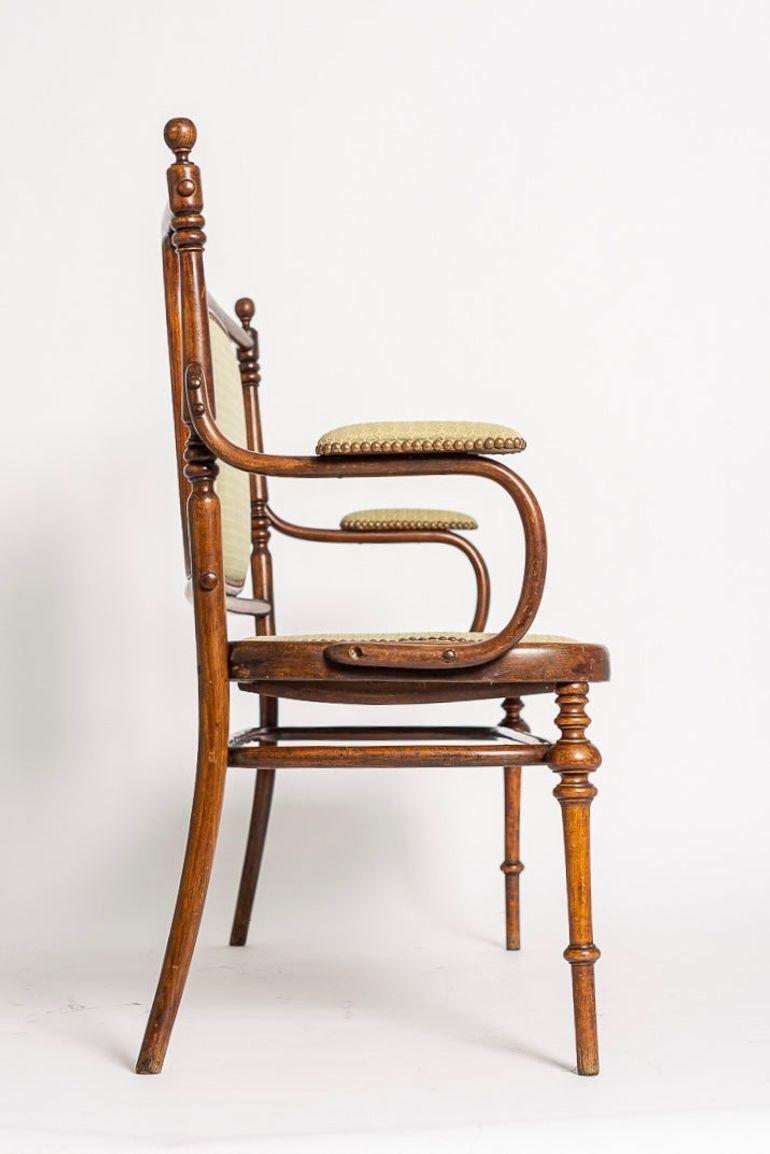 Ukrainien Ancienne suite de salon avec canapé et chaises d'appoint en bentwood Art Nouveau en vente