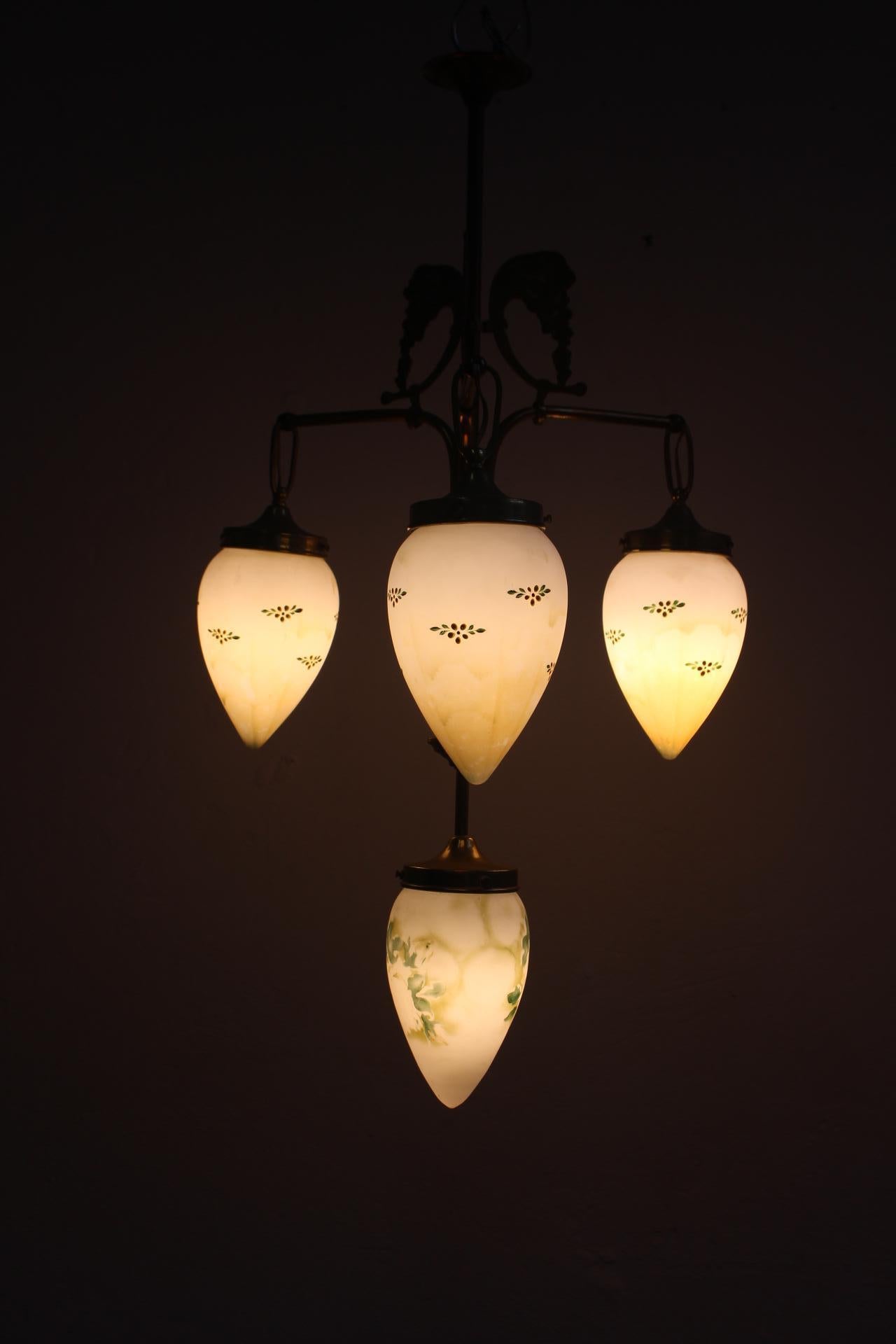 Antique Art Nouveau Brass Chandelier with Hand Painted Glass Shades In Good Condition For Sale In Valencia, Valencia