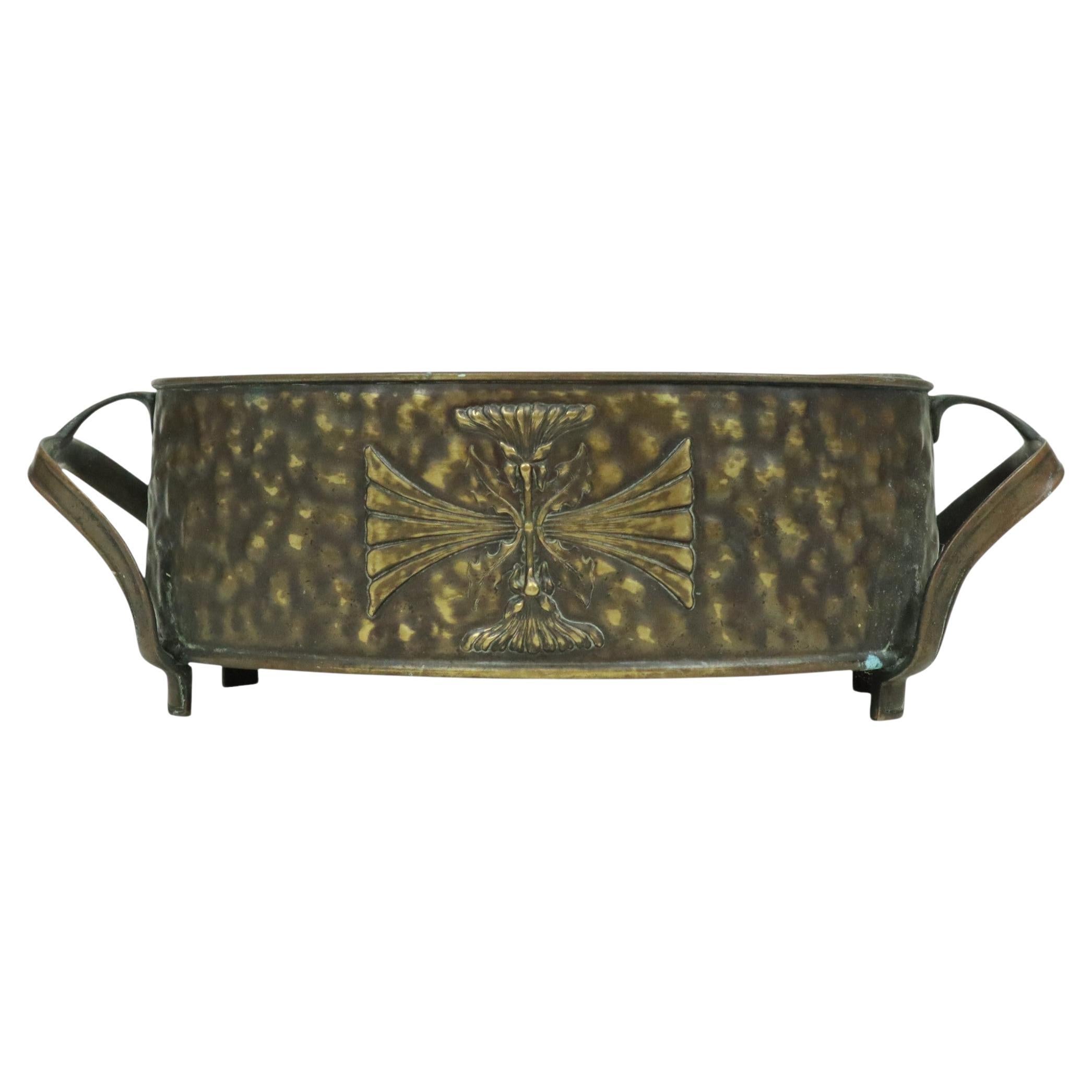 Jardinière ancienne Art Nouveau en laiton