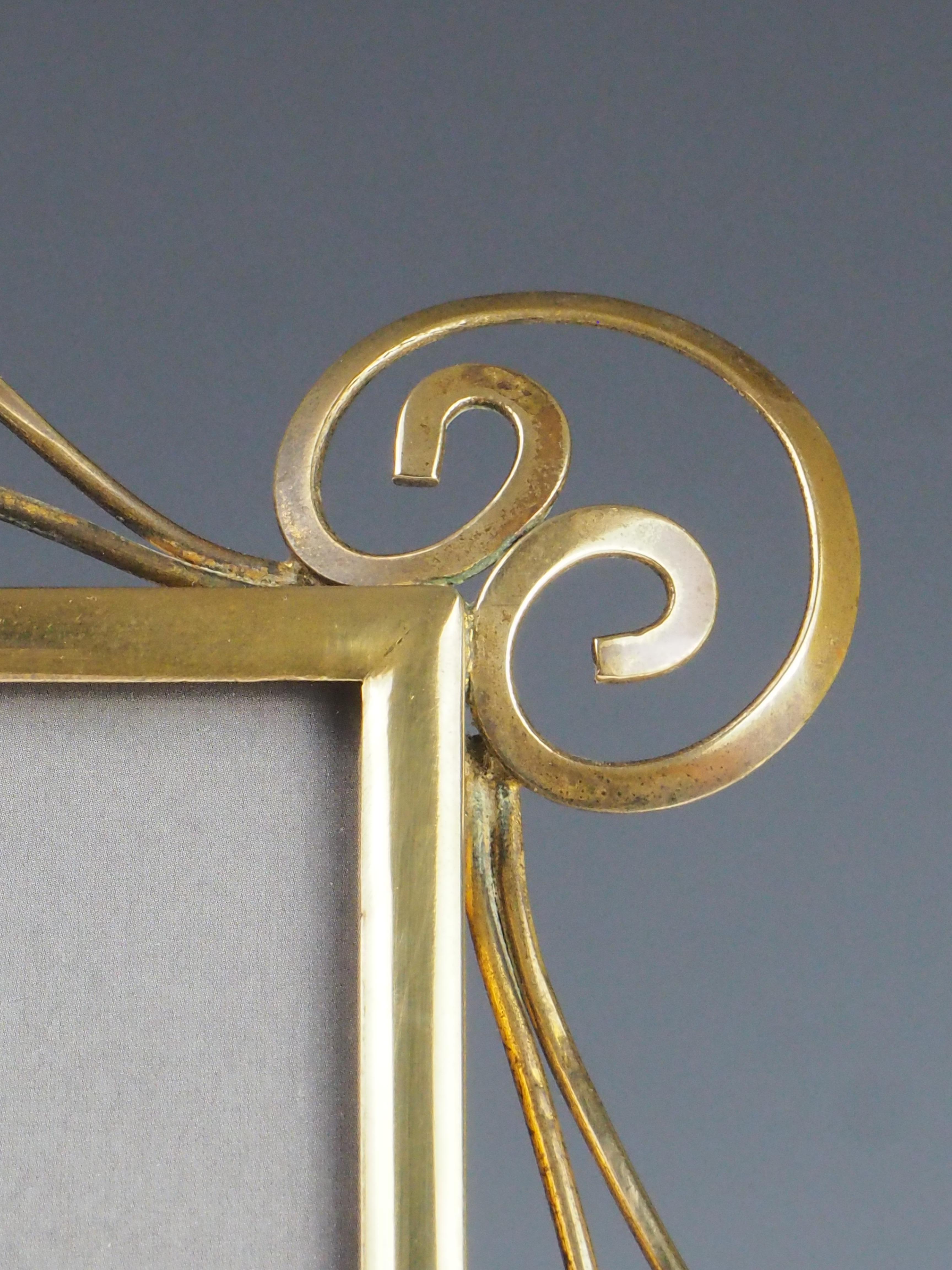 Antique Art Nouveau Brass Photo Frame For Sale 4