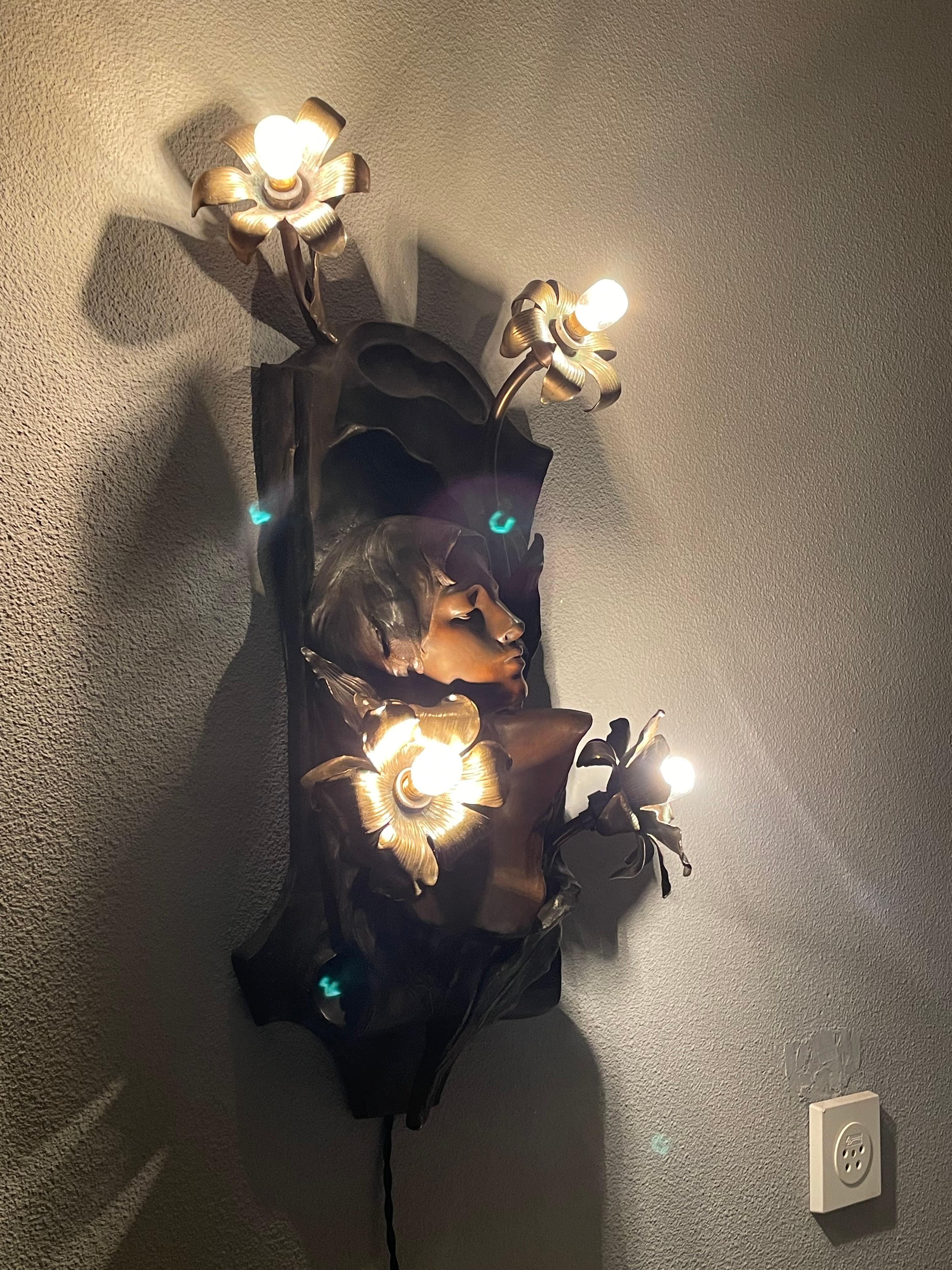Antique Art Nouveau Bronzed 4 Light Female Sculpture & Lily Flowers Wall Lamp 6