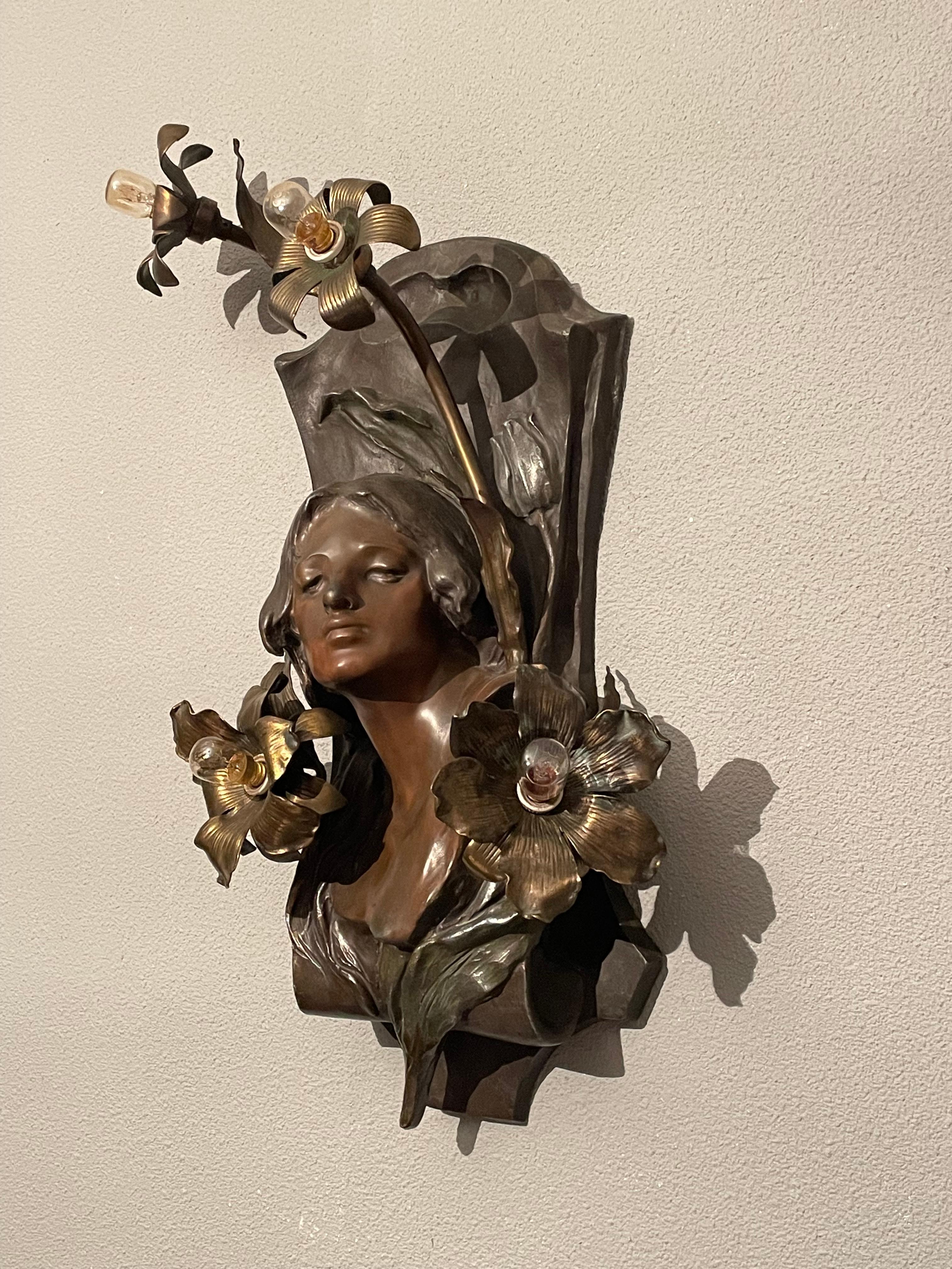 German Antique Art Nouveau Bronzed 4 Light Female Sculpture & Lily Flowers Wall Lamp
