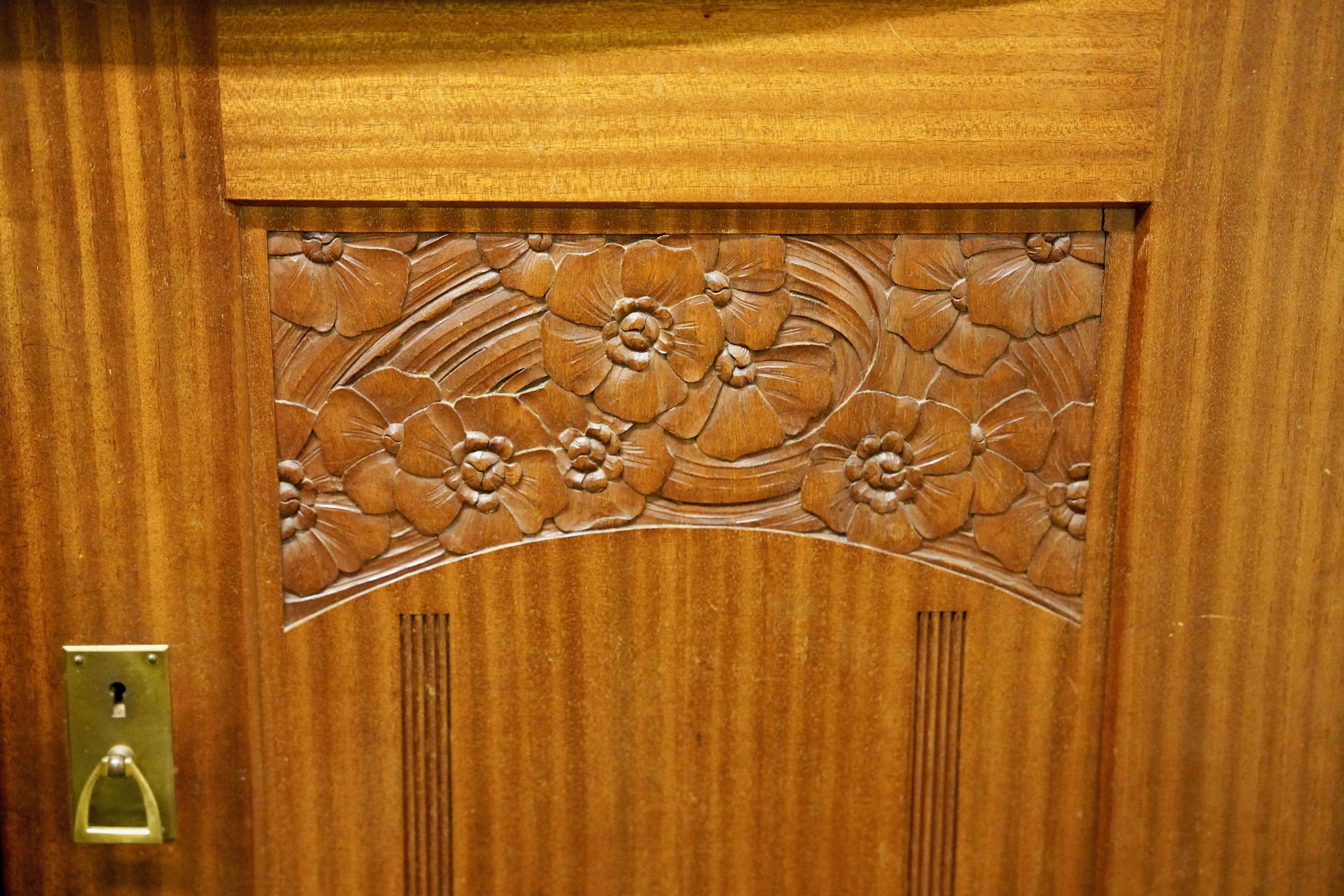 Antique Art Nouveau Cabinet, Bookcase or Kitchen cabinet, Vitrine For Sale 8
