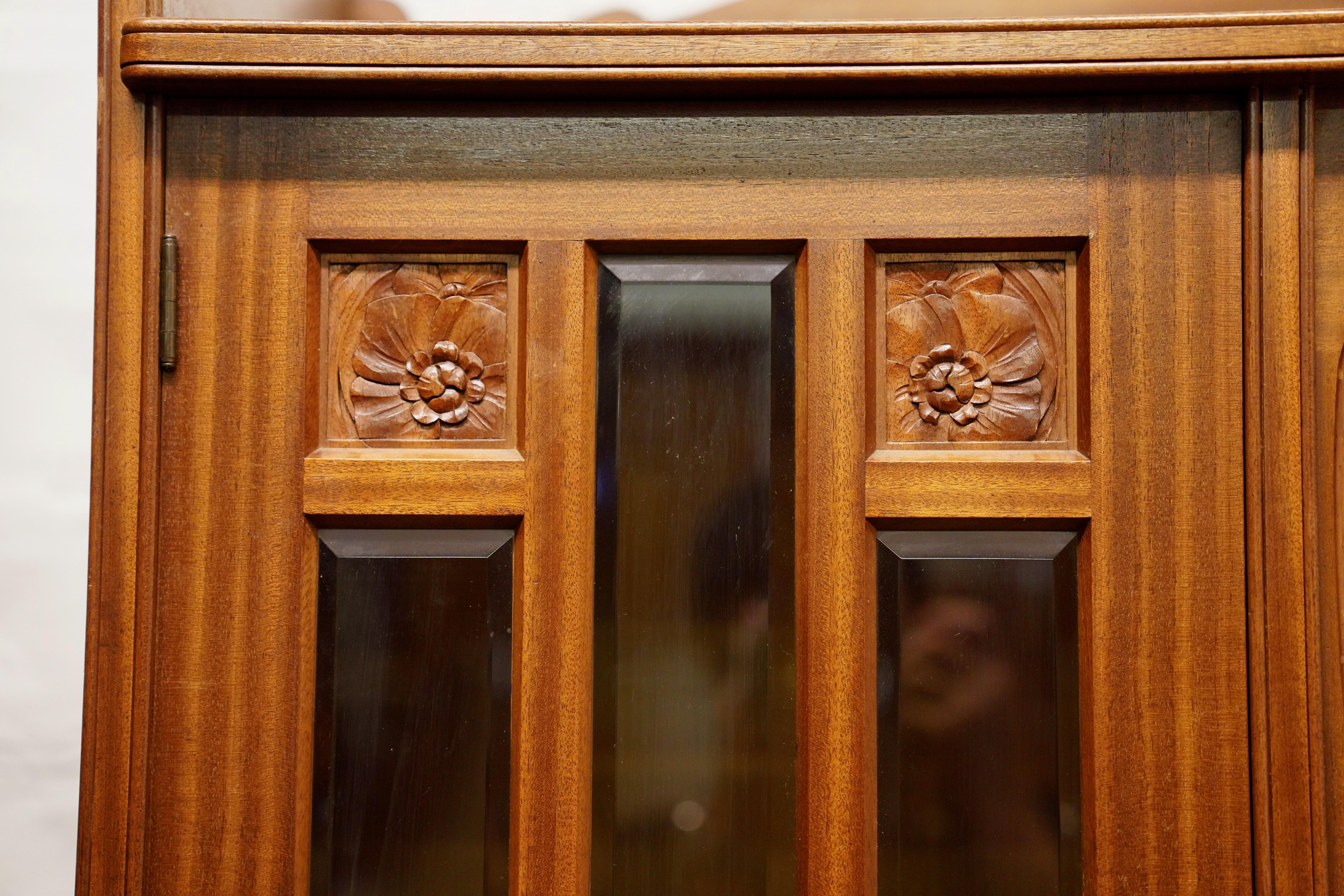 Antique Art Nouveau Cabinet, Bookcase or Kitchen cabinet, Vitrine For Sale 9