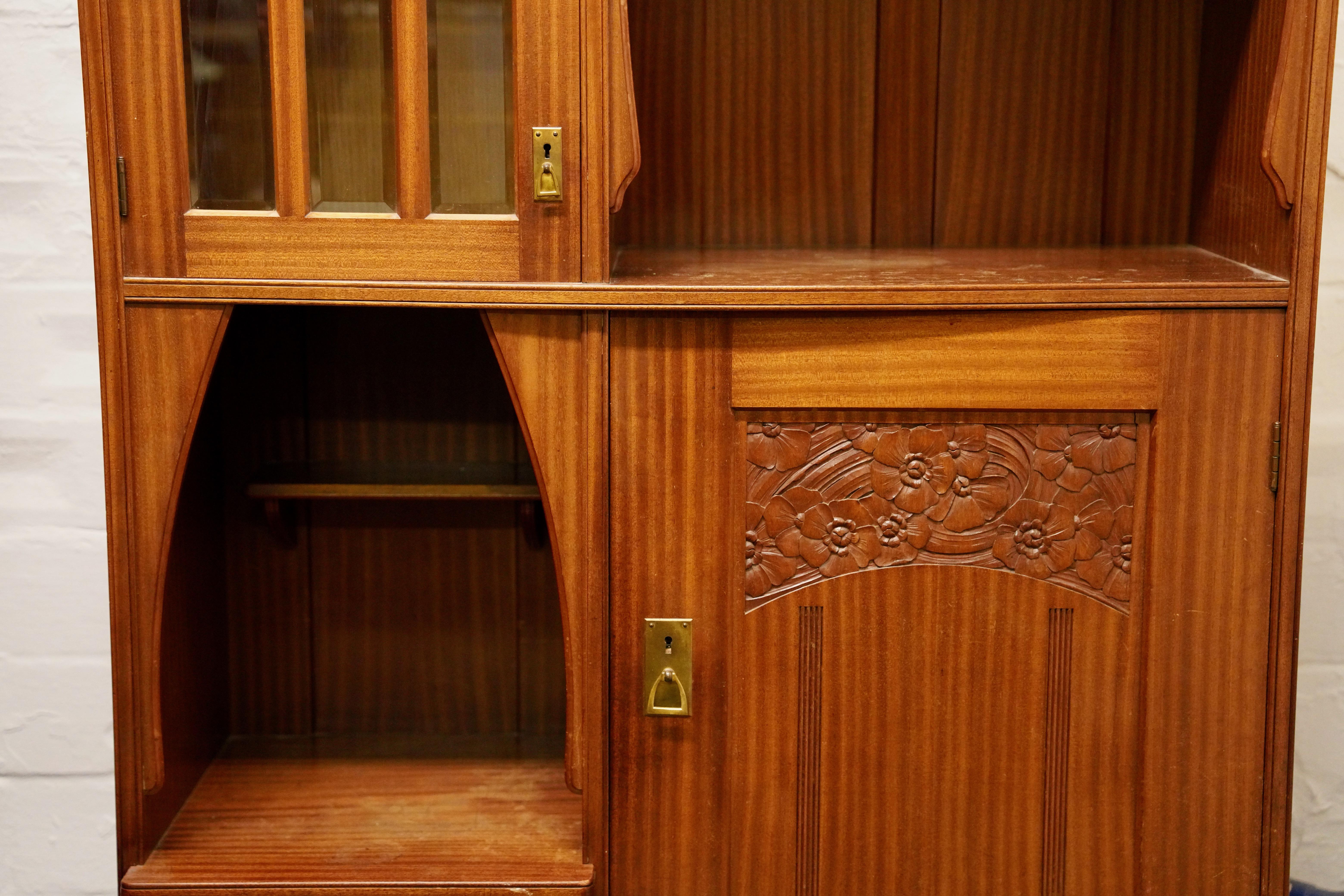 Antique Art Nouveau Cabinet, Bookcase or Kitchen cabinet, Vitrine For Sale 1