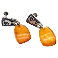 Pendientes colgantes antiguos Art Nouveau Capricornio de rosca Ámbar Plata