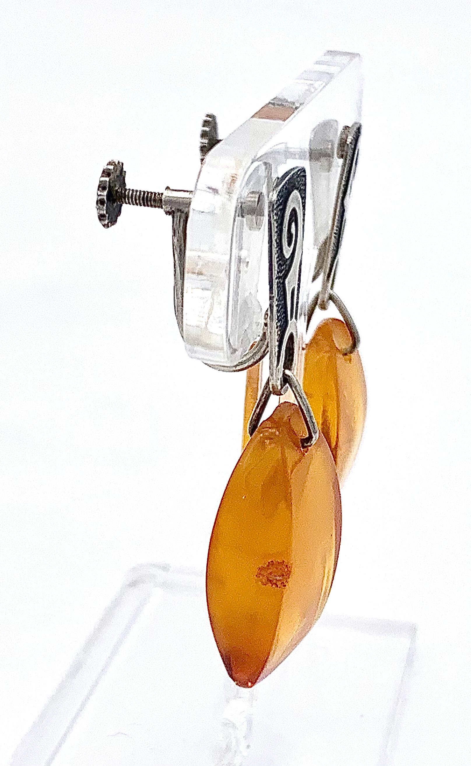 Antike Jugendstil-Ohrringe mit Capricorn-Schraubverschluss aus Bernstein und Silber (Art déco) im Angebot