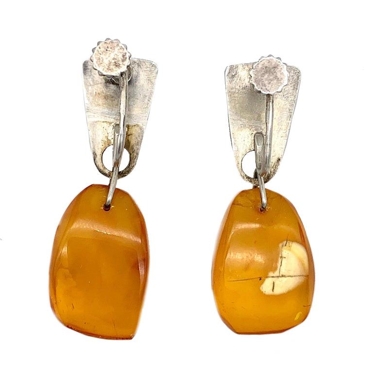 Mixed Cut Antique Art Nouveau Capricorn Screw-on Dangle Earrings Amber Silver For Sale