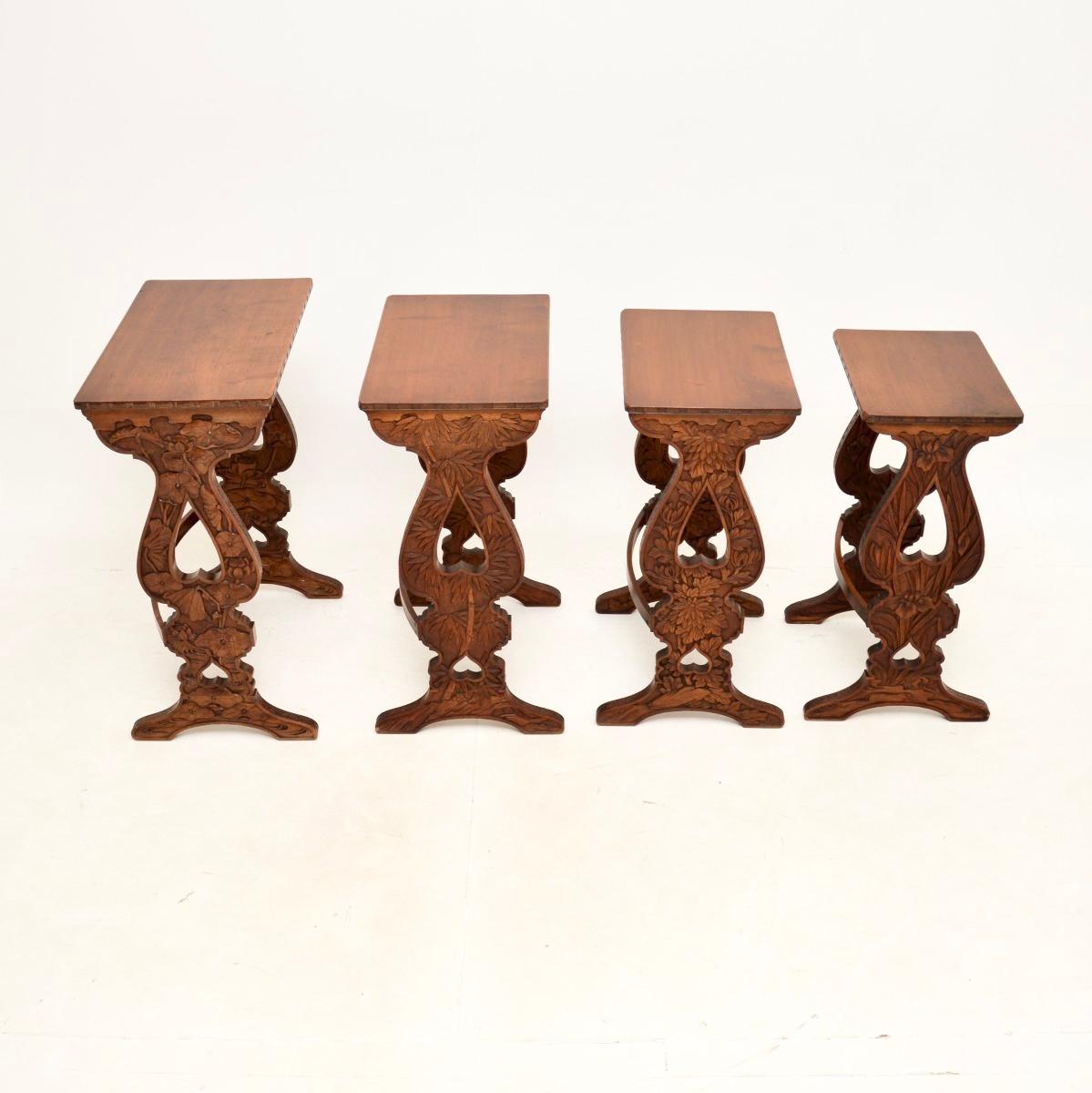 Antique Art Nouveau Carved Nest of Four Tables In Good Condition For Sale In London, GB