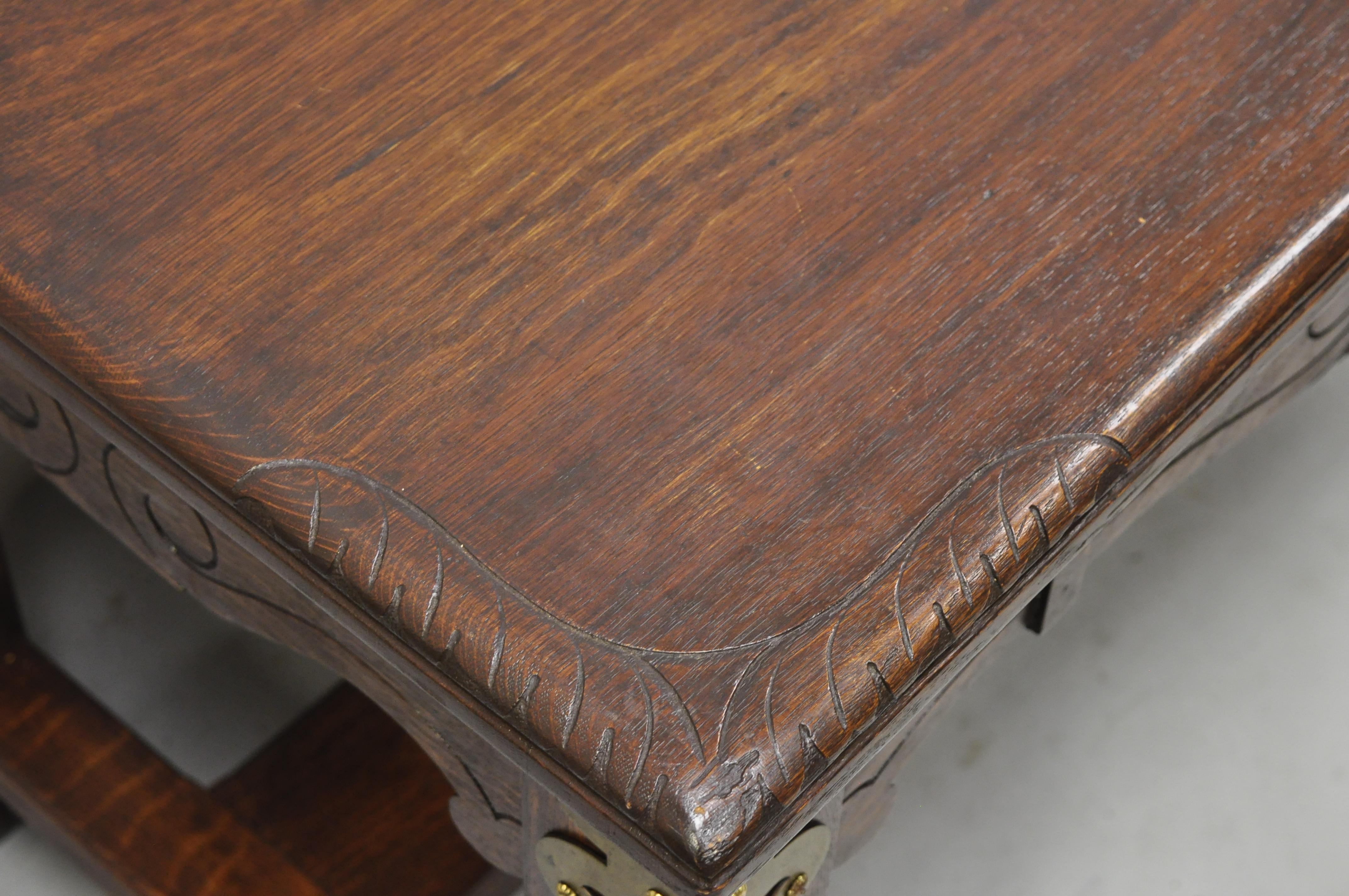 Antique Art Nouveau Carved Oak Northwind Face Desk Library Table with One Drawer In Good Condition In Philadelphia, PA