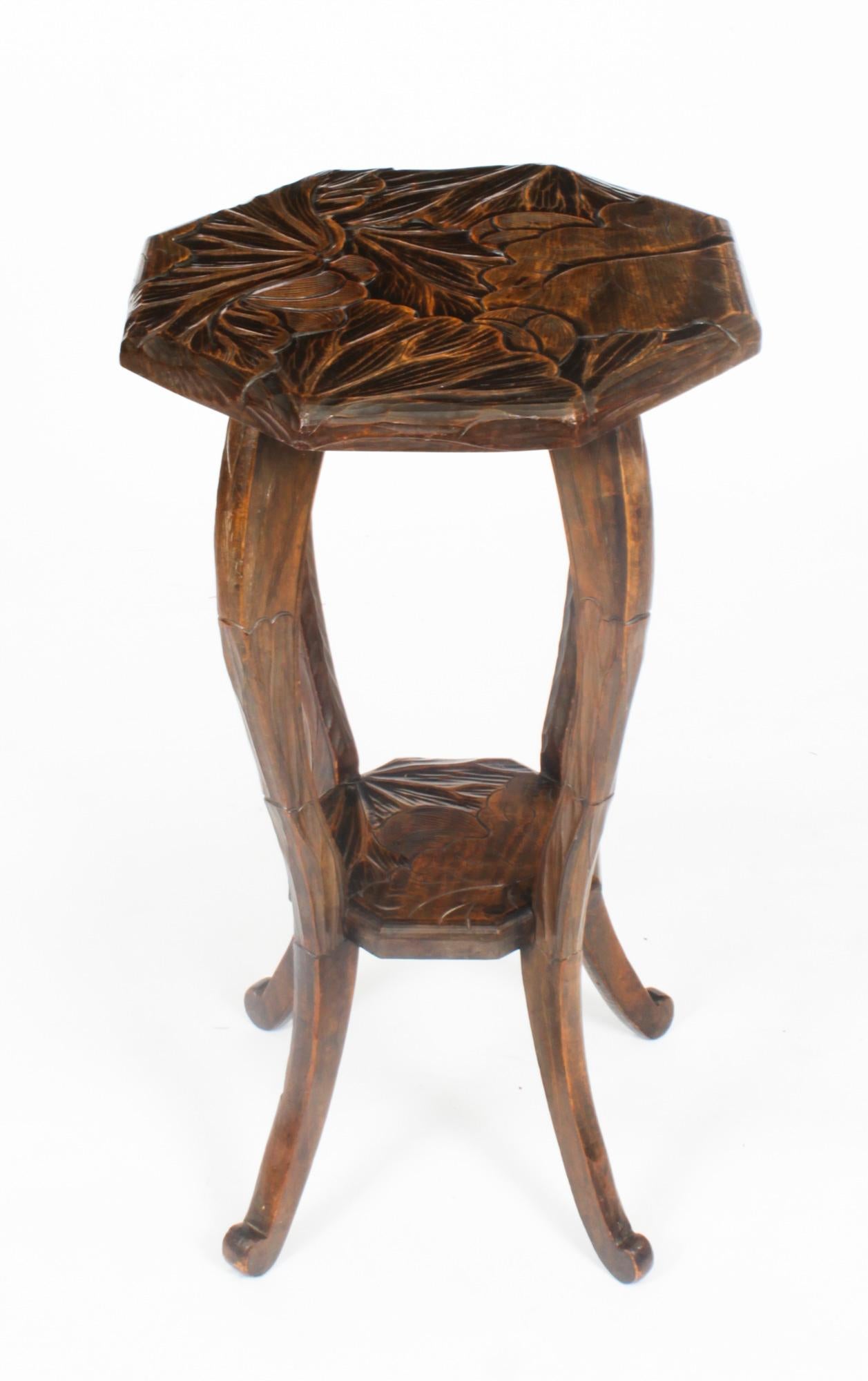 Antique Art Nouveau Carved Walnut Occasional Table, Early 20th Century In Good Condition In London, GB
