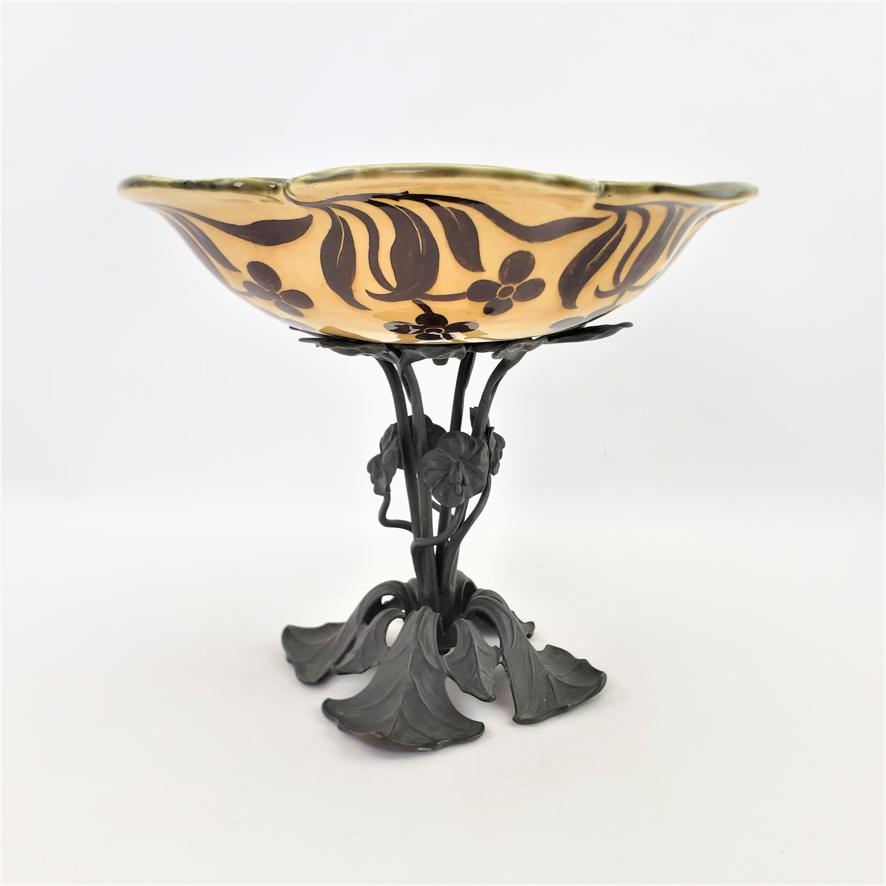 Antique Art Nouveau Cast Bronze & Ceramic Pedestal Bowl, Tazza or Centerpiece In Good Condition For Sale In Hamilton, Ontario