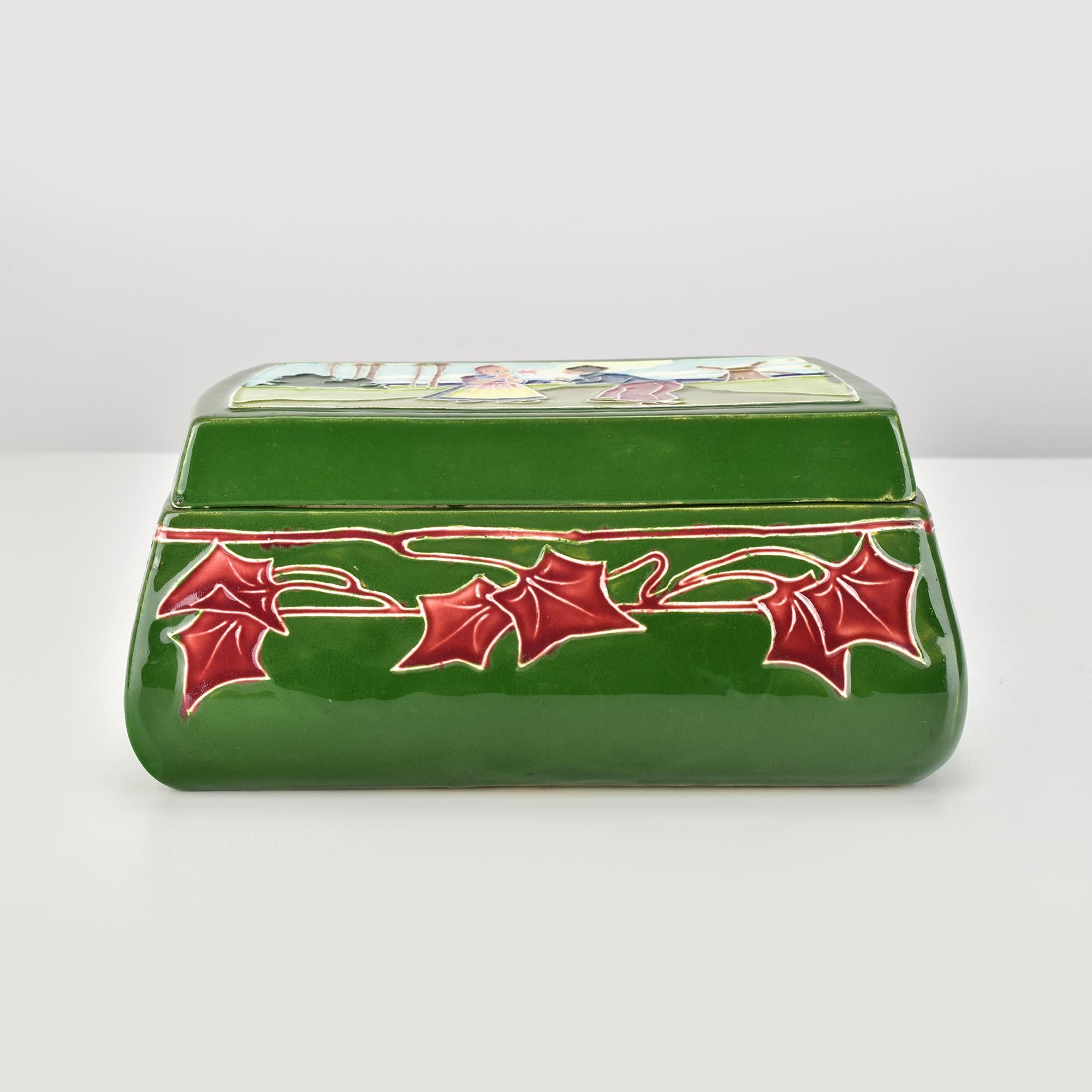 Early 20th Century Antique Art Nouveau Ceramic Box by Carl Sigmund Luber for Johann von Schwarz For Sale