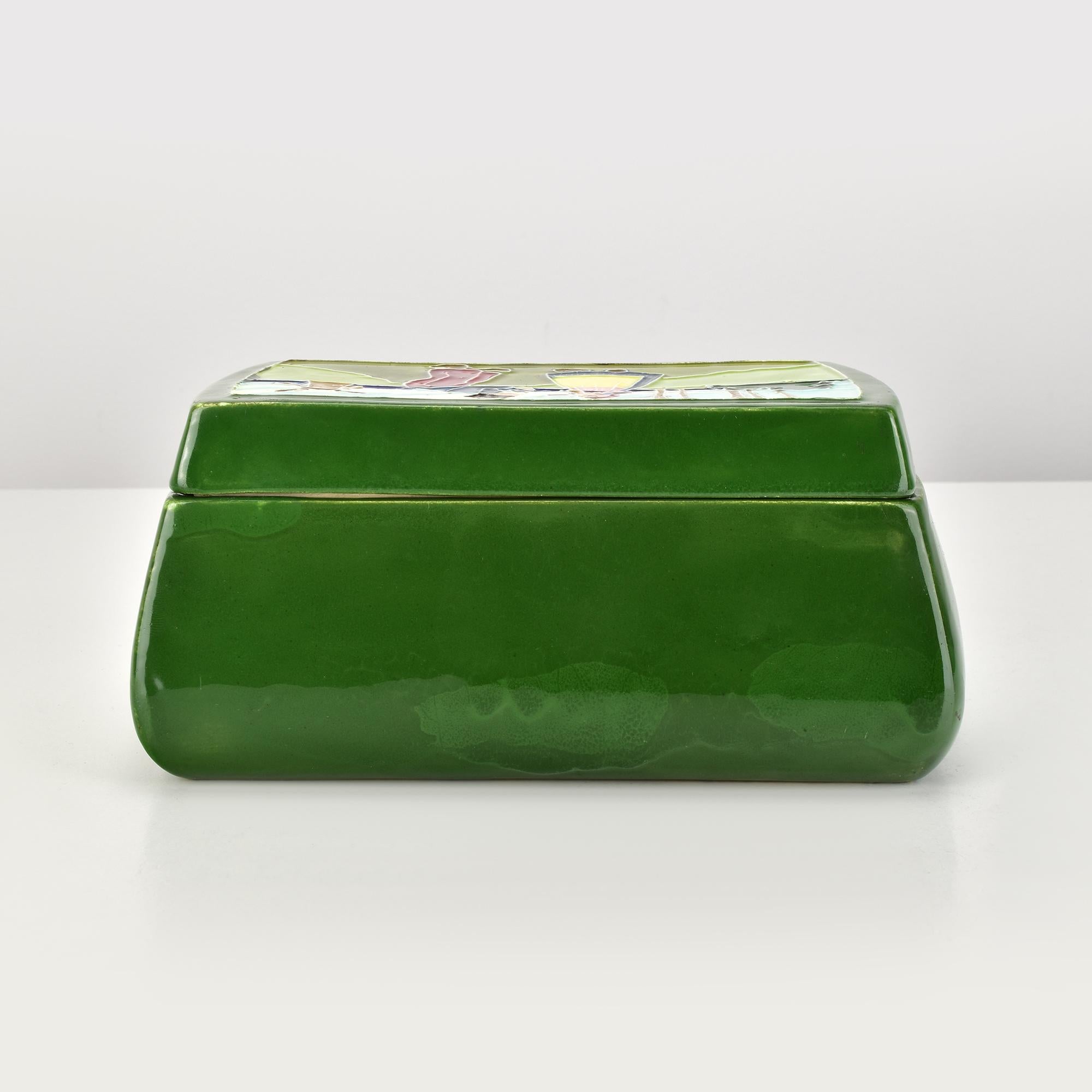 Antique Art Nouveau Ceramic Box by Carl Sigmund Luber for Johann von Schwarz For Sale 2