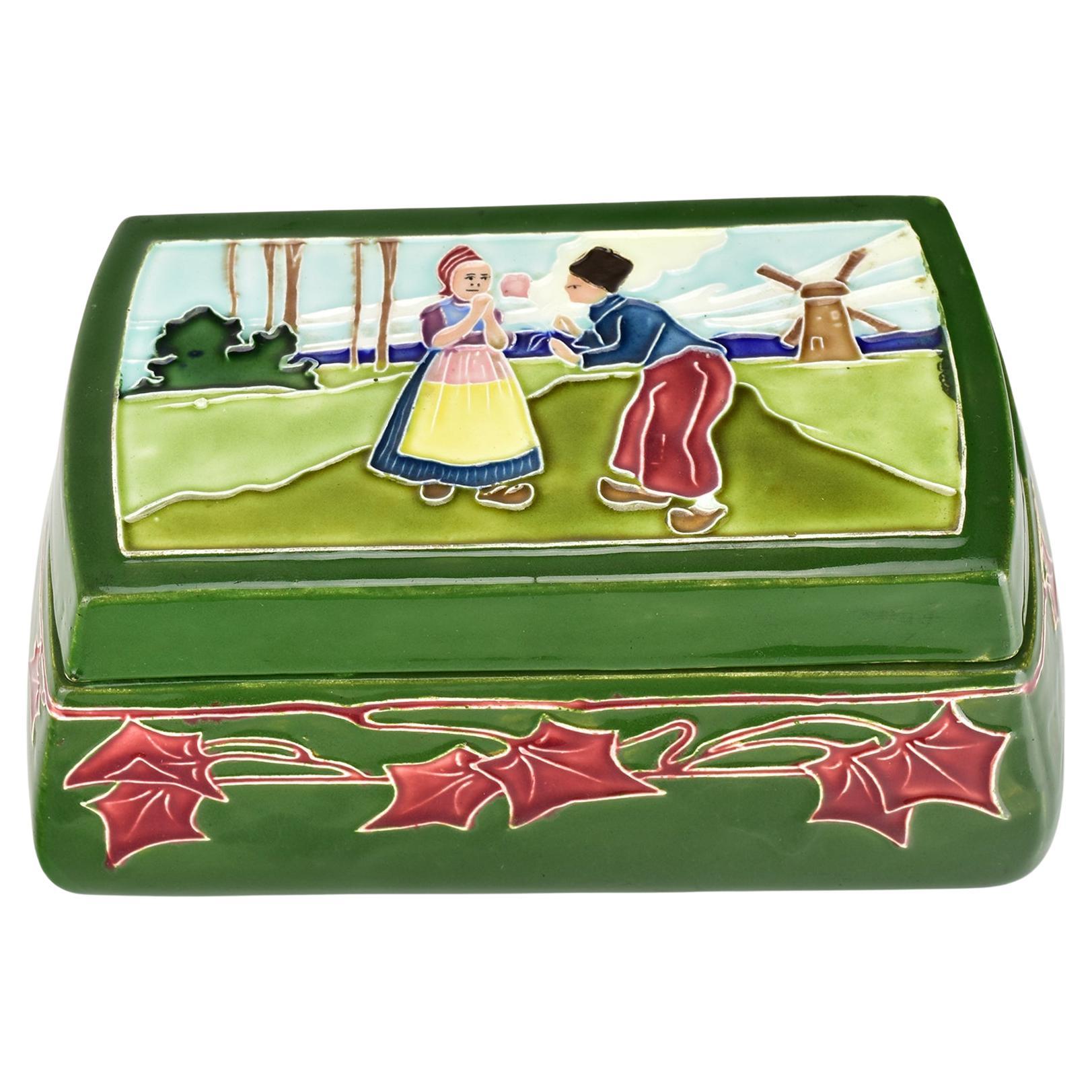 Antique Art Nouveau Ceramic Box by Carl Sigmund Luber for Johann von Schwarz