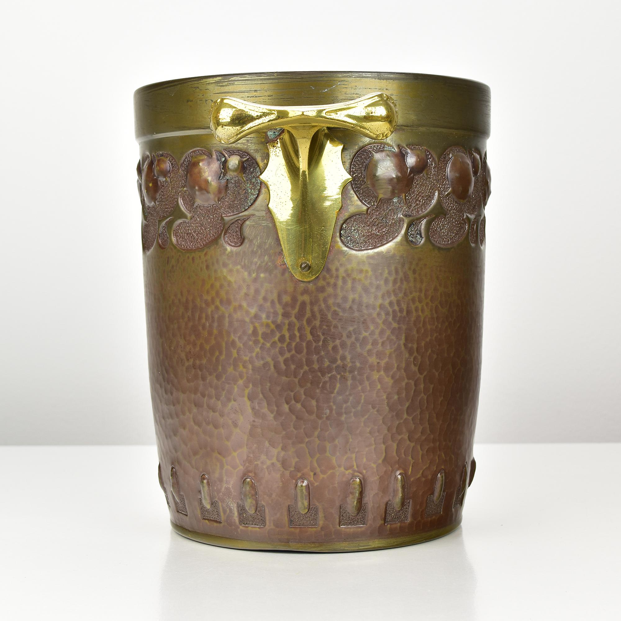 Antigua Cubitera / Enfriador de Vino Art Nouveau de Ludwig Vierthaler Alemán en venta