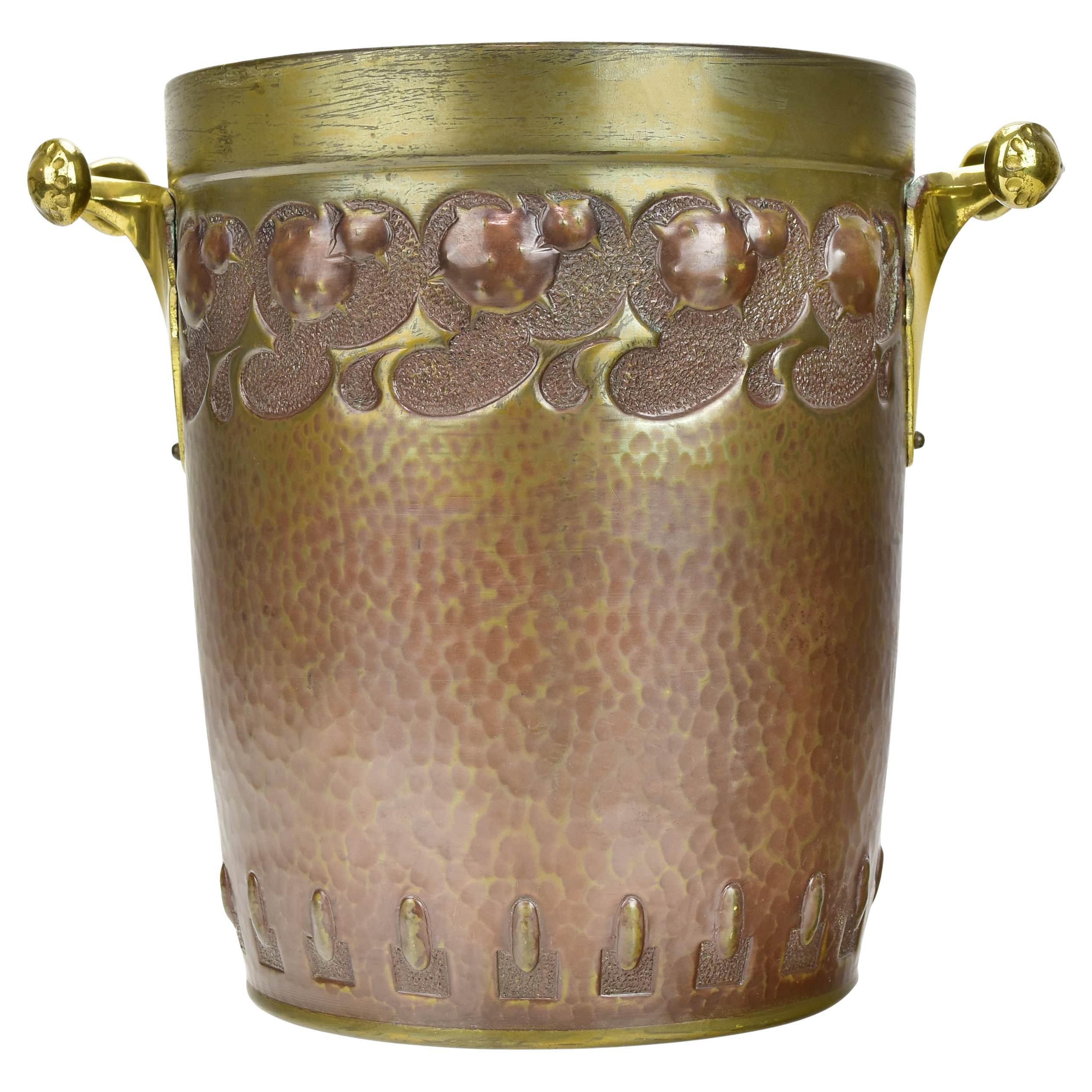Antigua Cubitera / Enfriador de Vino Art Nouveau de Ludwig Vierthaler