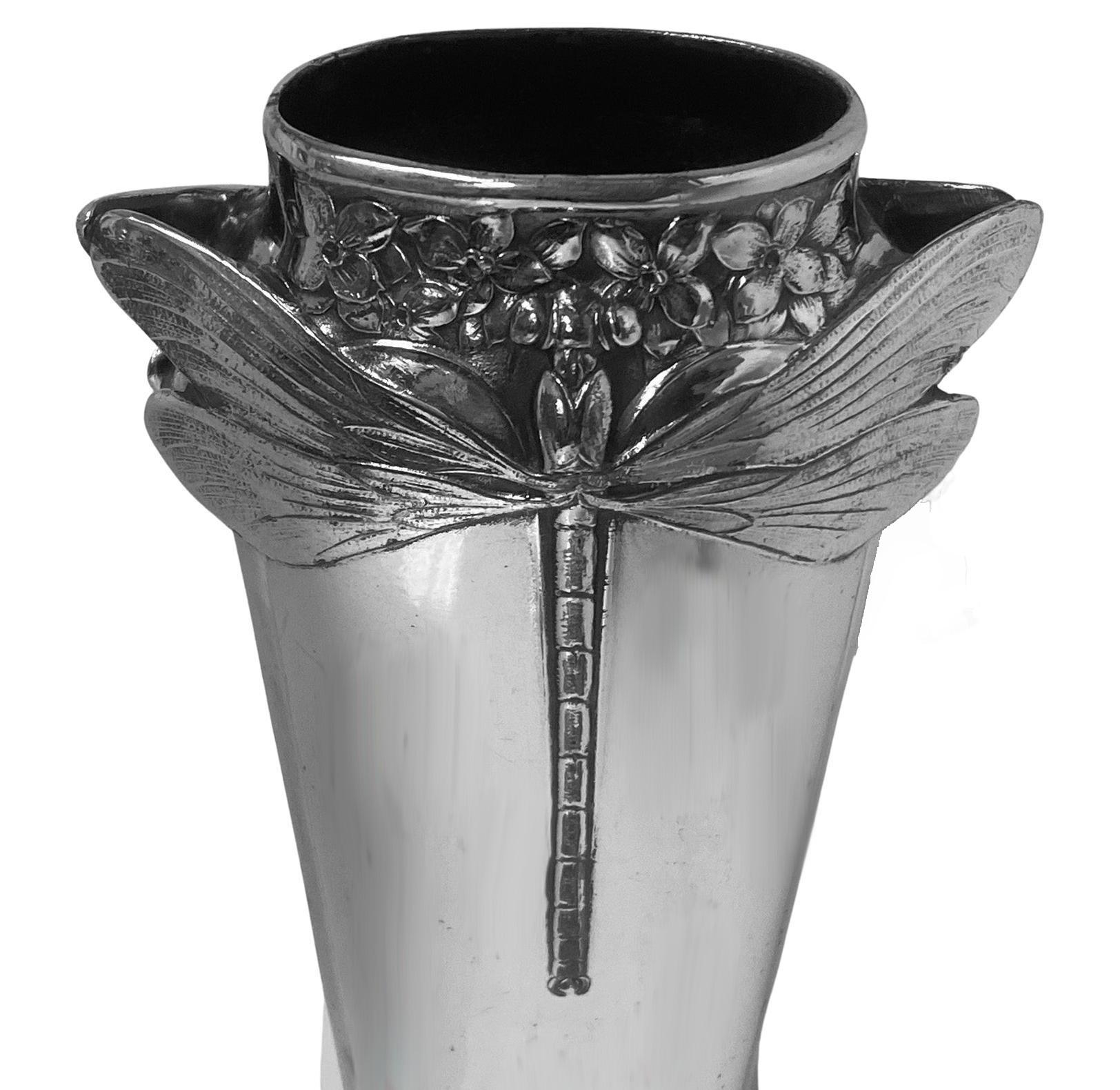 Antique Art Nouveau Christofle silver plate Dragonfly vase, France C.1900. The vase on oval base rising to tapered body, elaborately decorated with raised dragonflies and tendril foliage design. Measures: Height: 7.125 inches. Width (handle to
