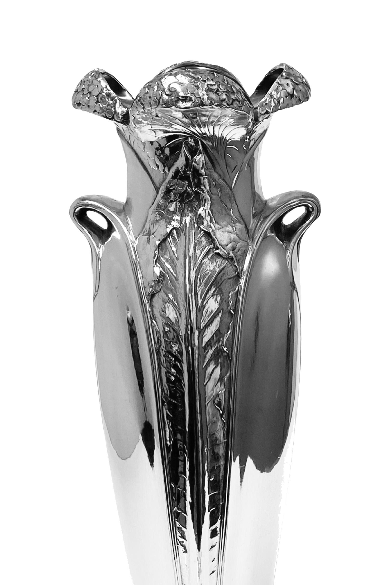 Antique Art Nouveau Christofle Silver Plate Vase, France, C.1900 In Good Condition In Toronto, Ontario